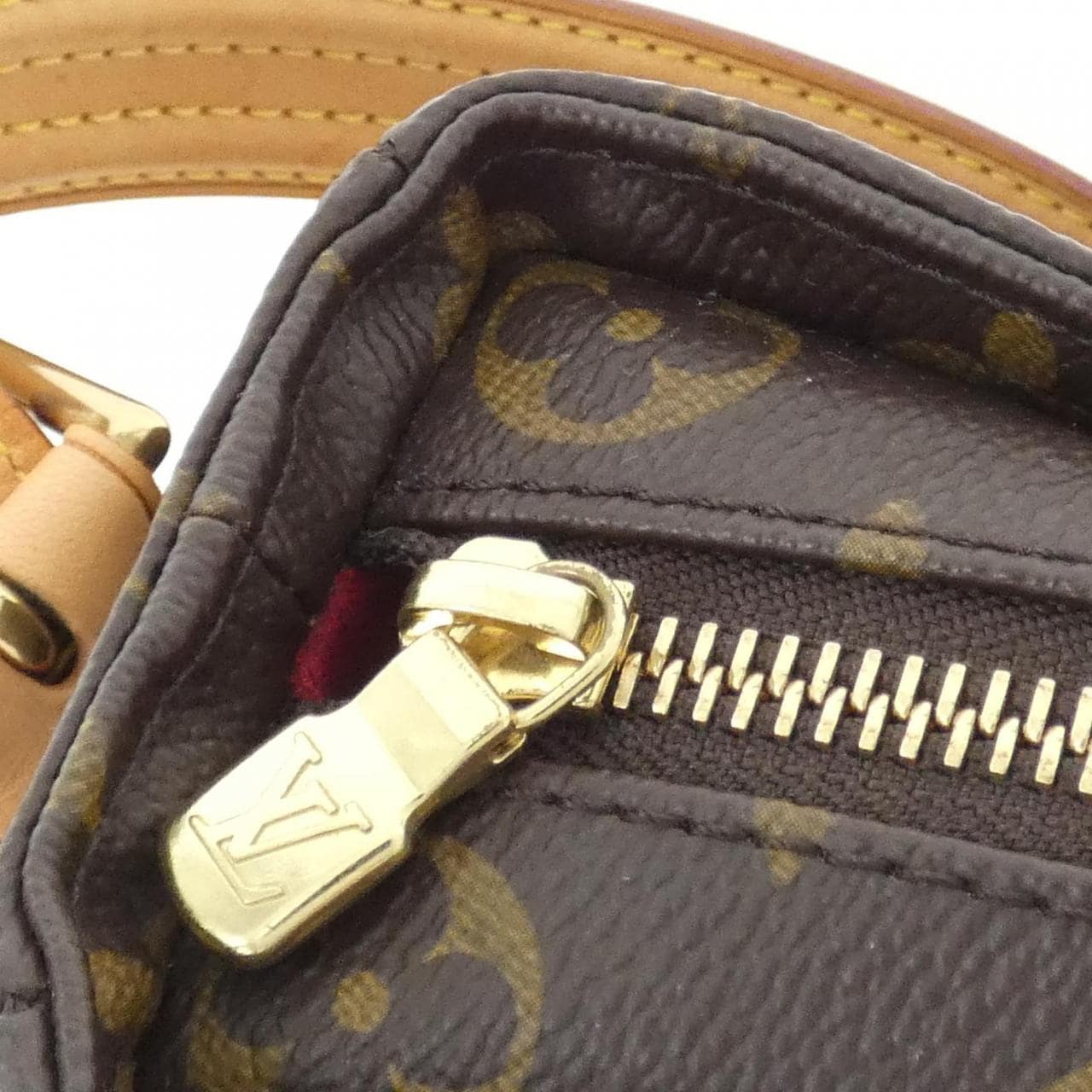 ルイヴィトン モノグラム ヴィバ シテ MM M51164 ショルダーバッグ