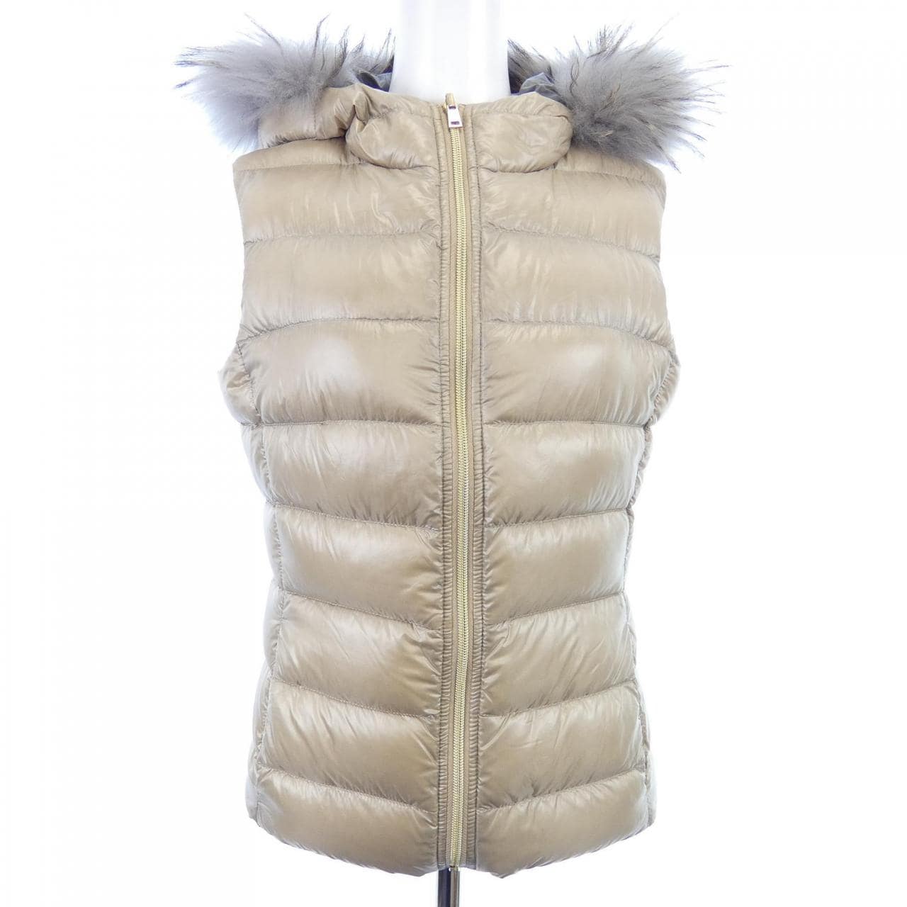 ヘルノ Herno PI10048D 12017 ダウンベスト