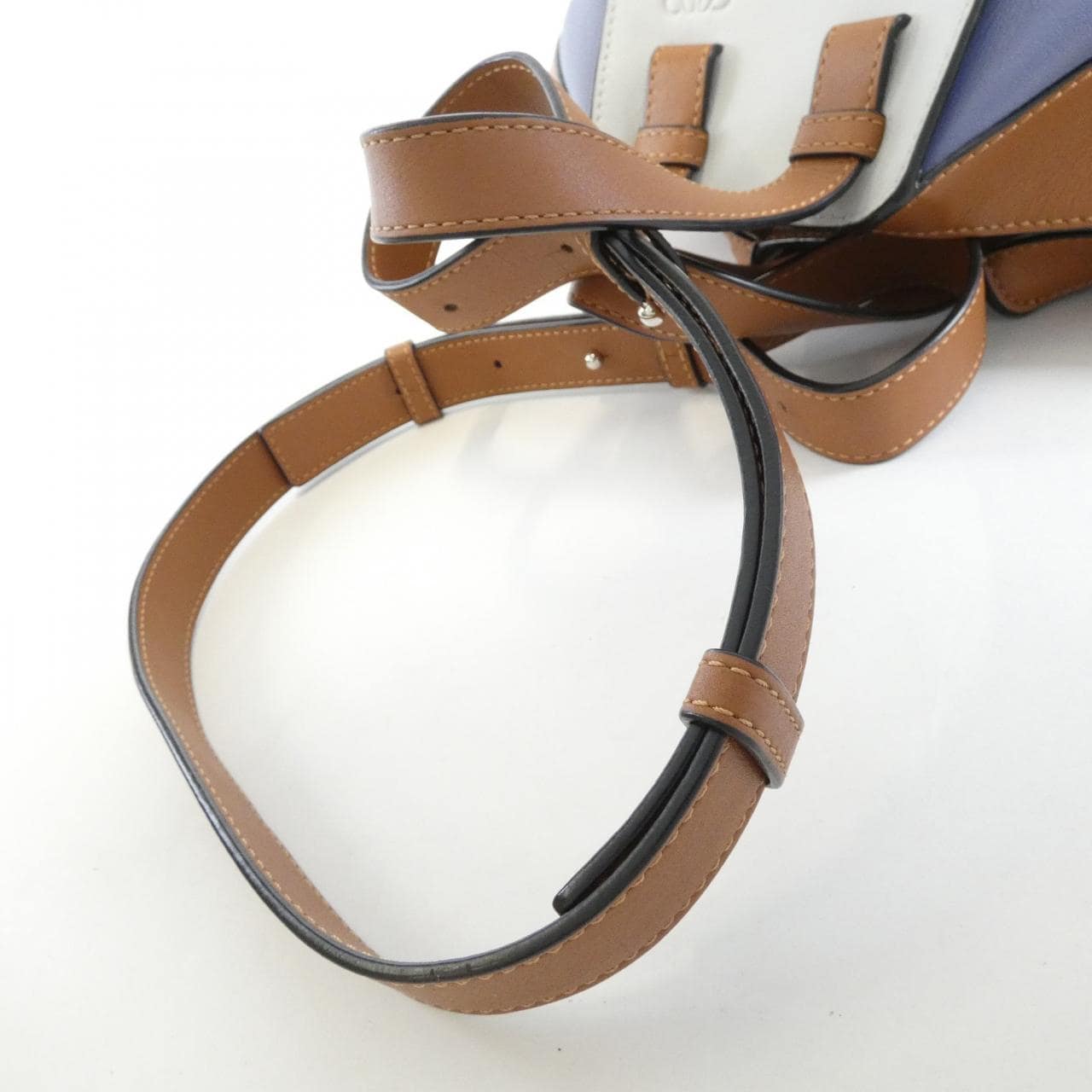 ロエベ ハンモック スモール 387 30YS35 ショルダーバッグ