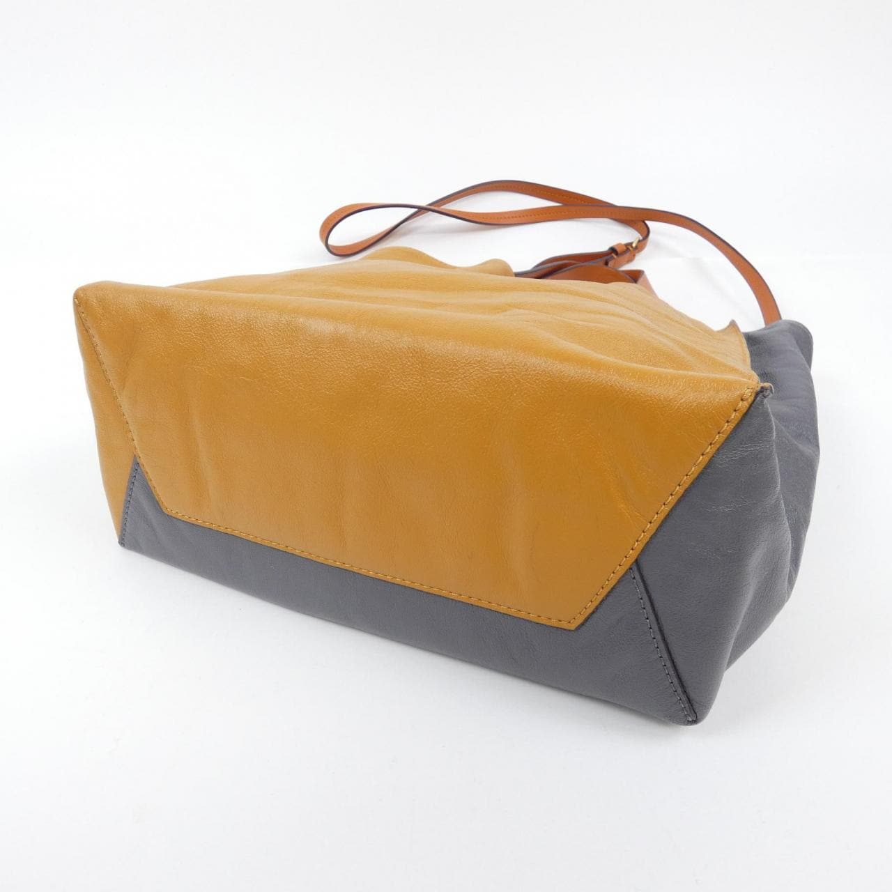 マルニ MARNI BAG