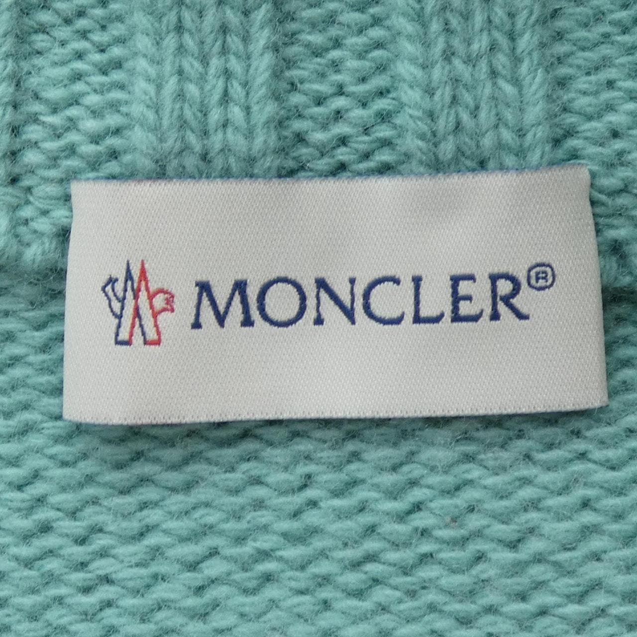 モンクレール MONCLER 20939B00013 M1115 ダウンジャケット