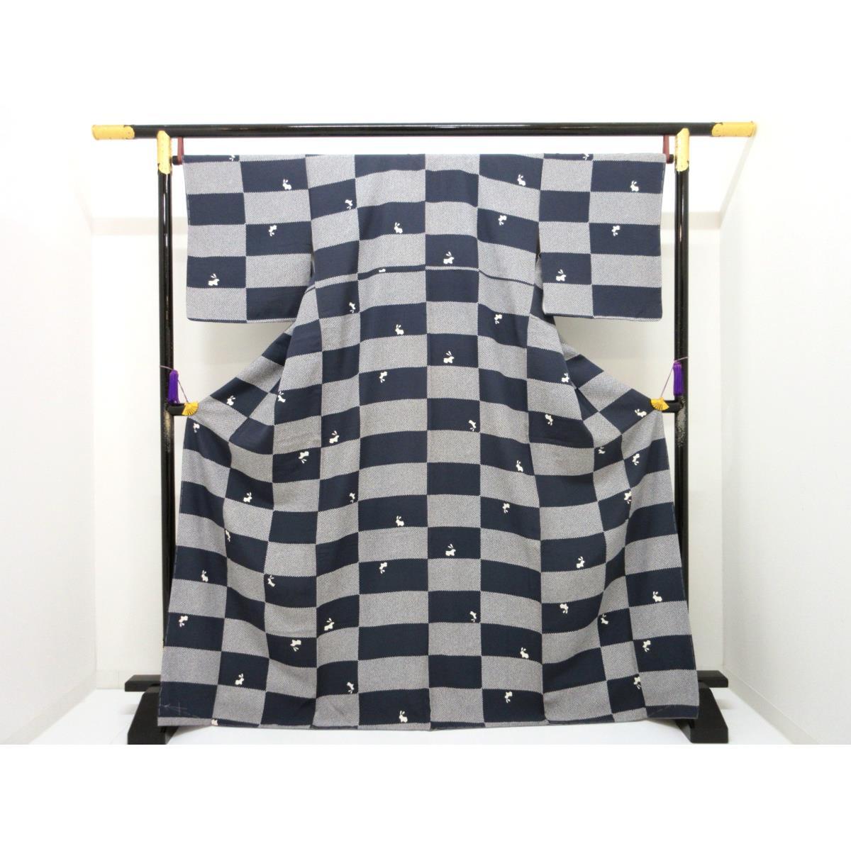 【未使用品】小紋　身幅２Ｌ寸