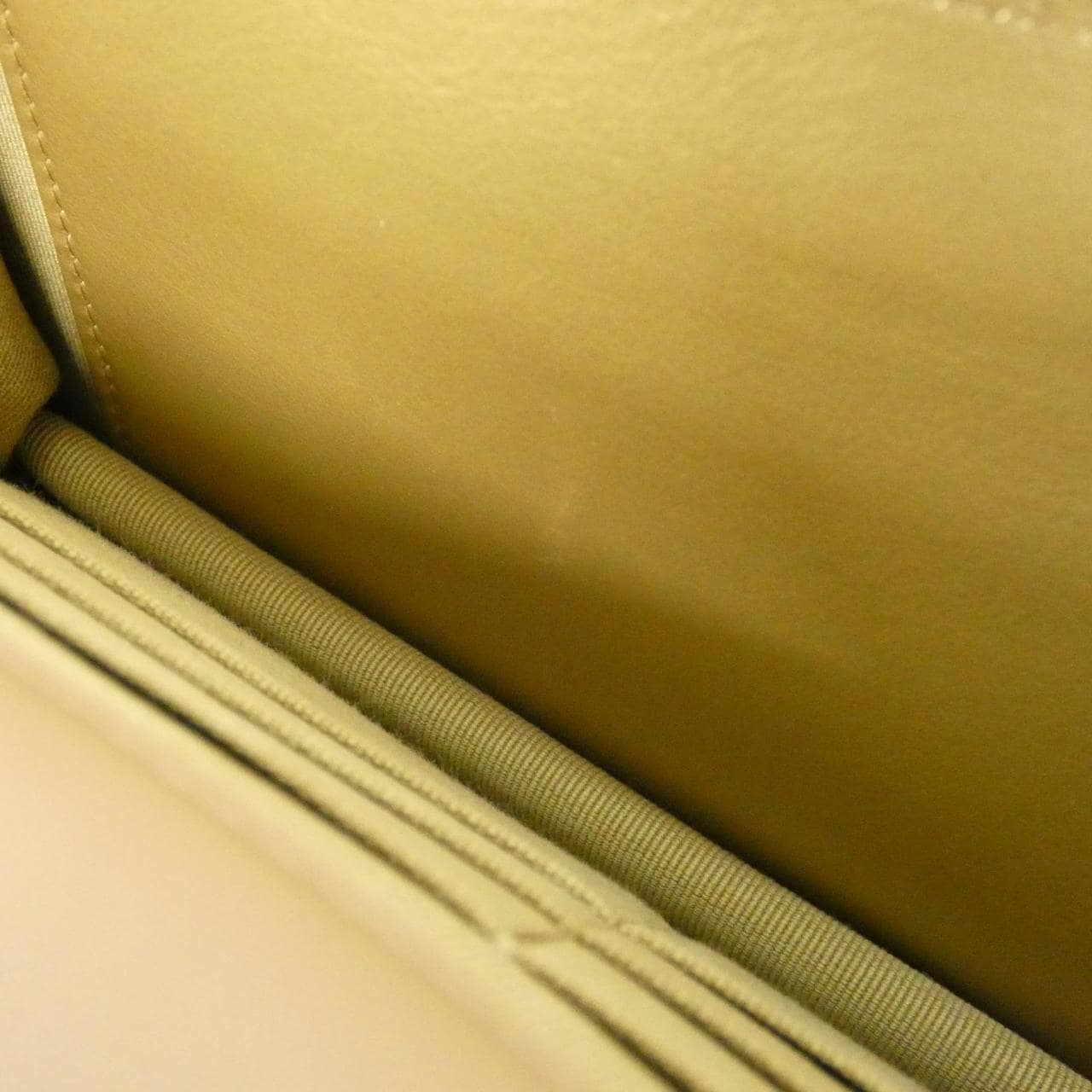 シャネル AP1450 チェーンウォレット