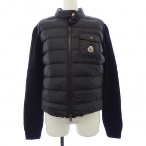 【新品】モンクレール MONCLER 20939B00028 ダウンジャケット