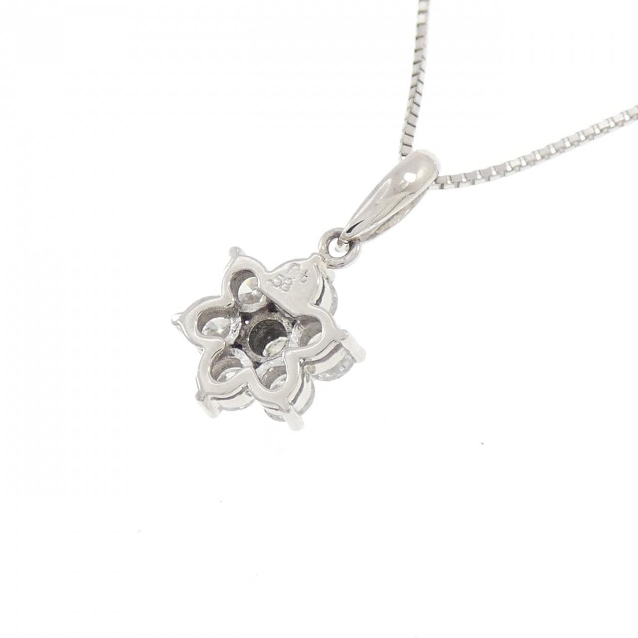 PT900/PT850 フラワー ダイヤモンド ネックレス 0.58CT