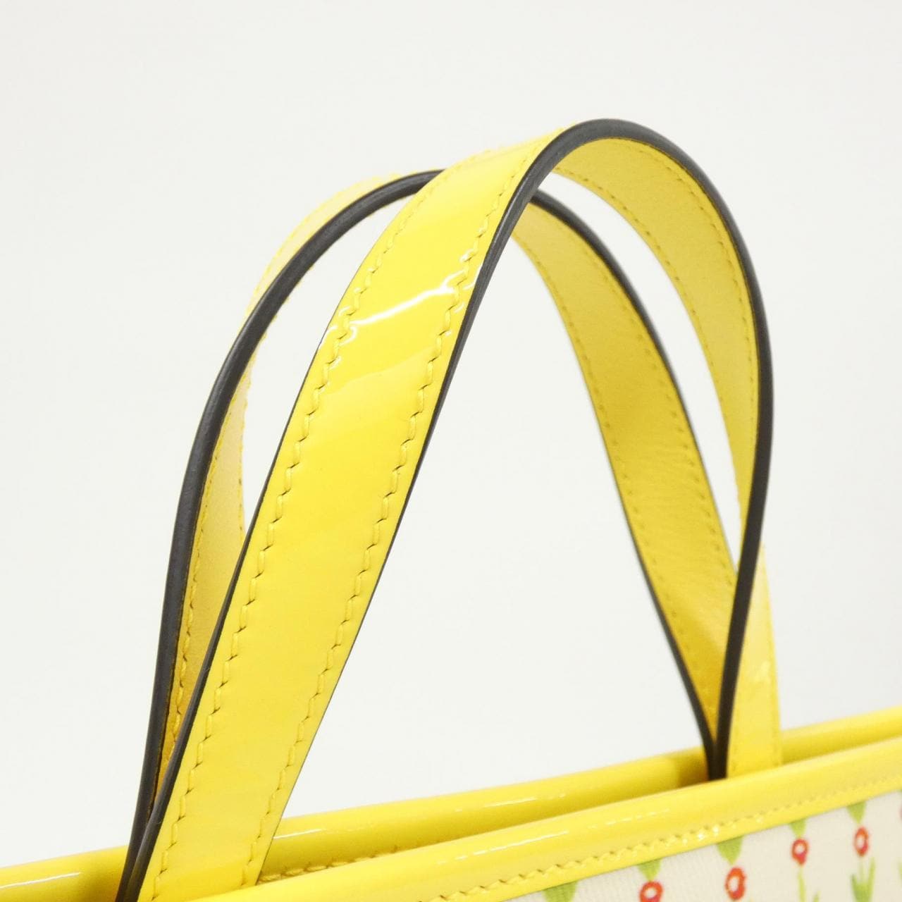 グッチ CHILDRENS 605614 H6UAH バッグ