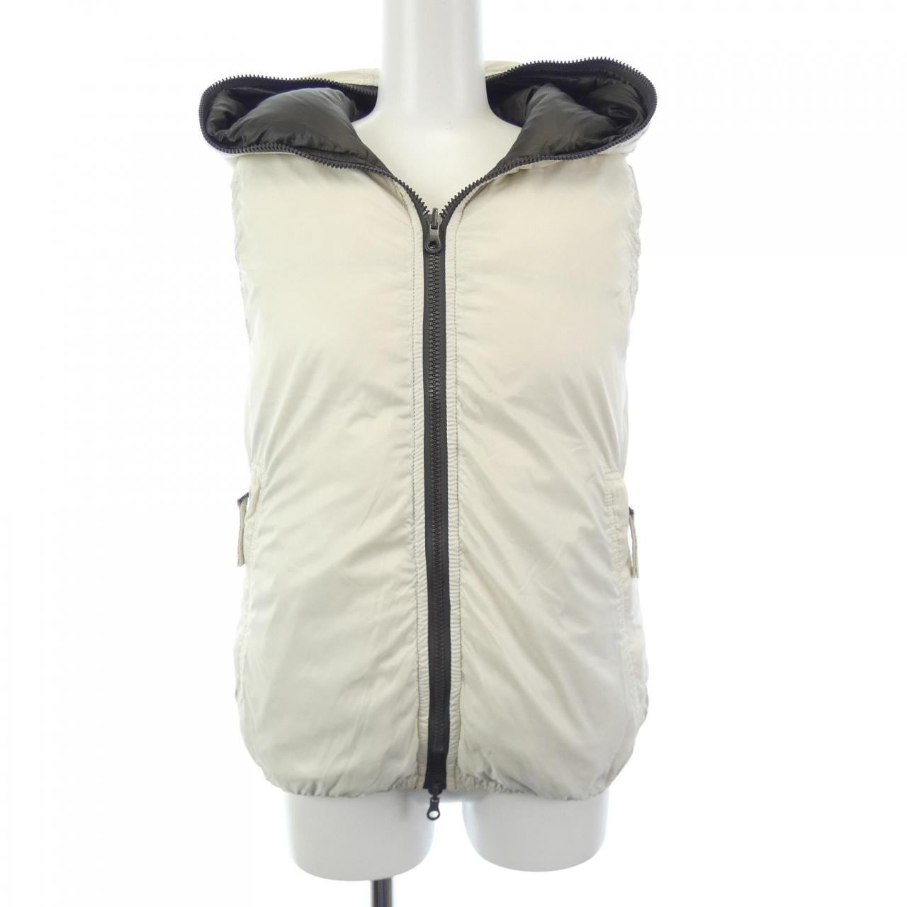 Duvetica DUVETICA down vest