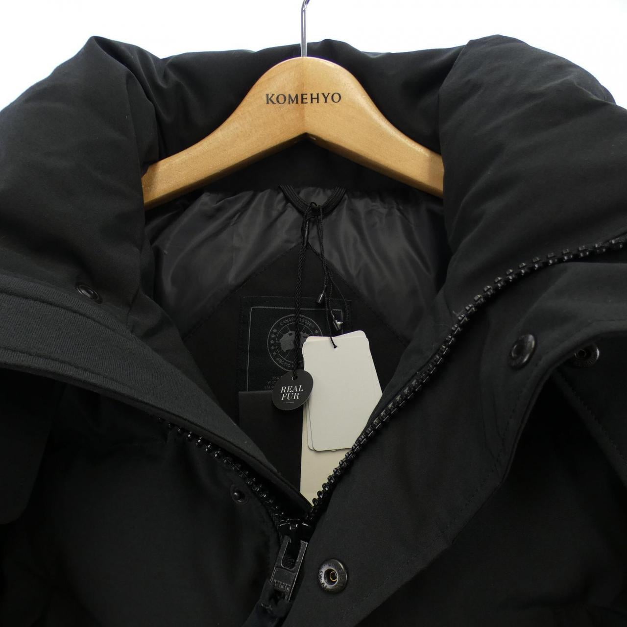 カナダグース CANADA GOOSE ダウンジャケット