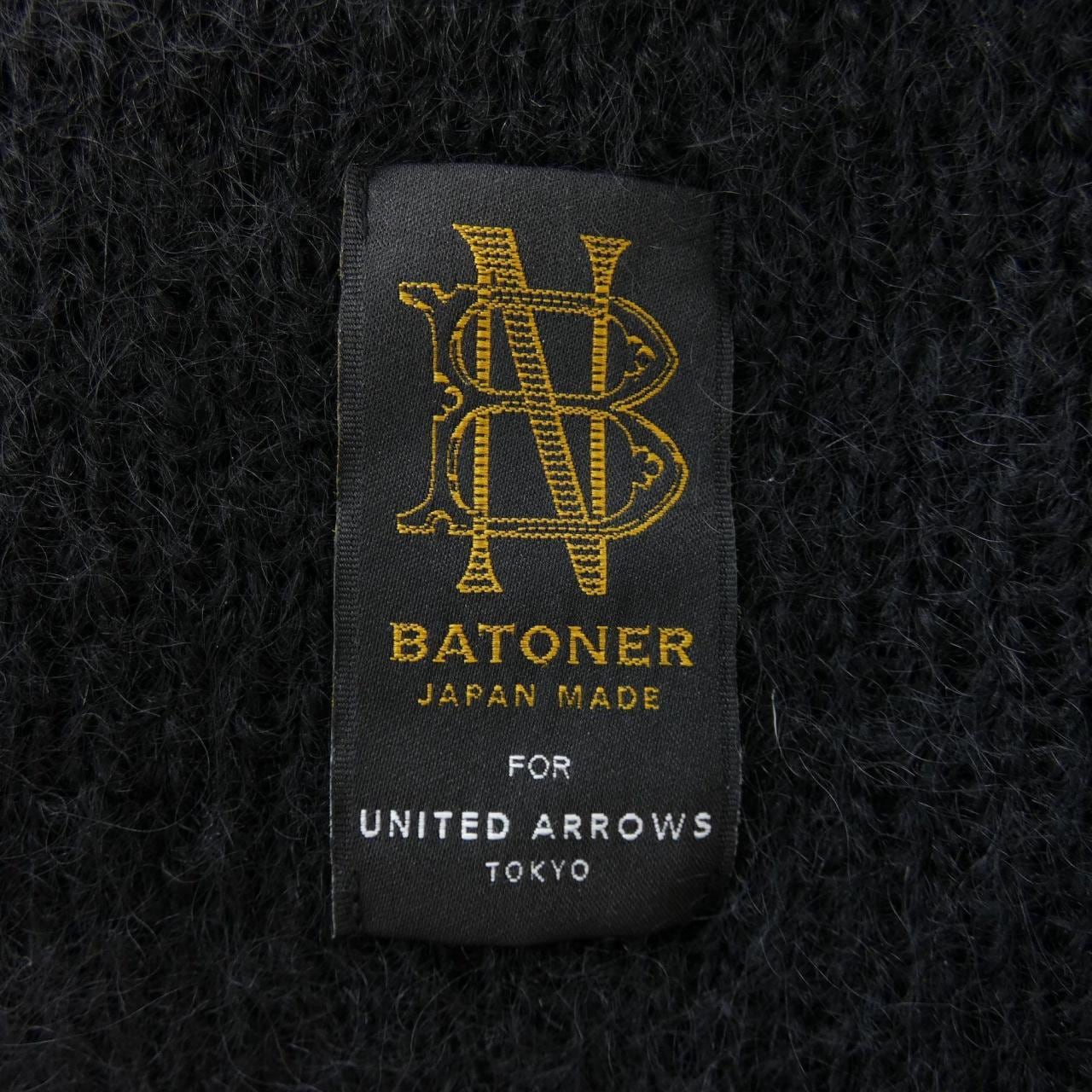 バトナー BATONER トップス