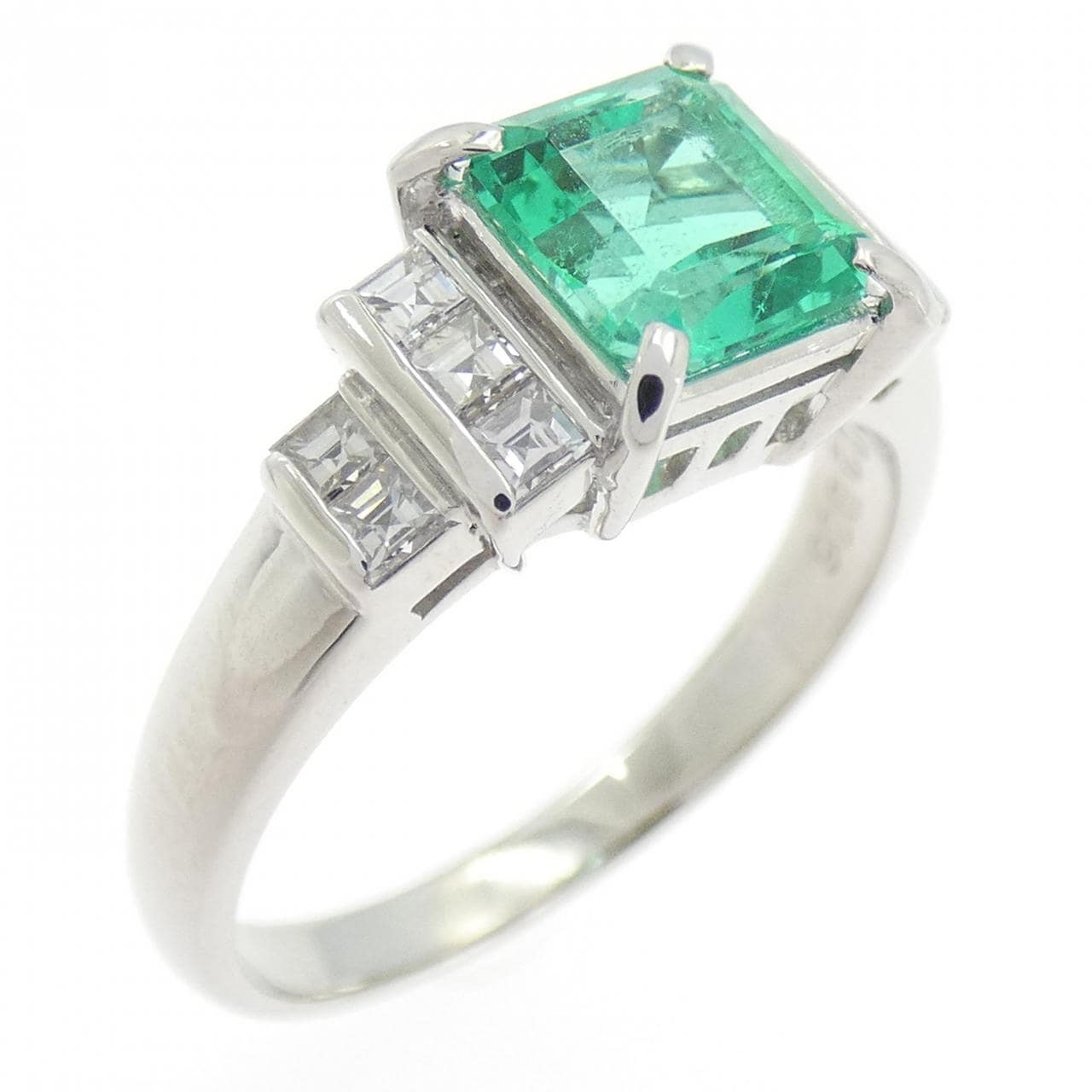 PT900 エメラルド リング 1.02CT