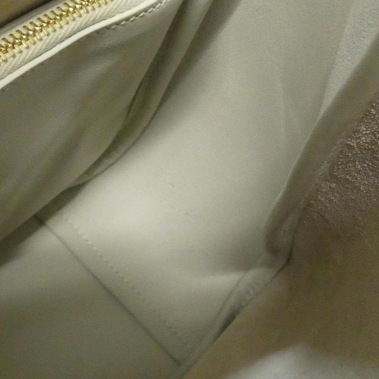 サンローラン LE 5 A 7 ソフト スモール 713938 AAAUQ ショルダーバッグ