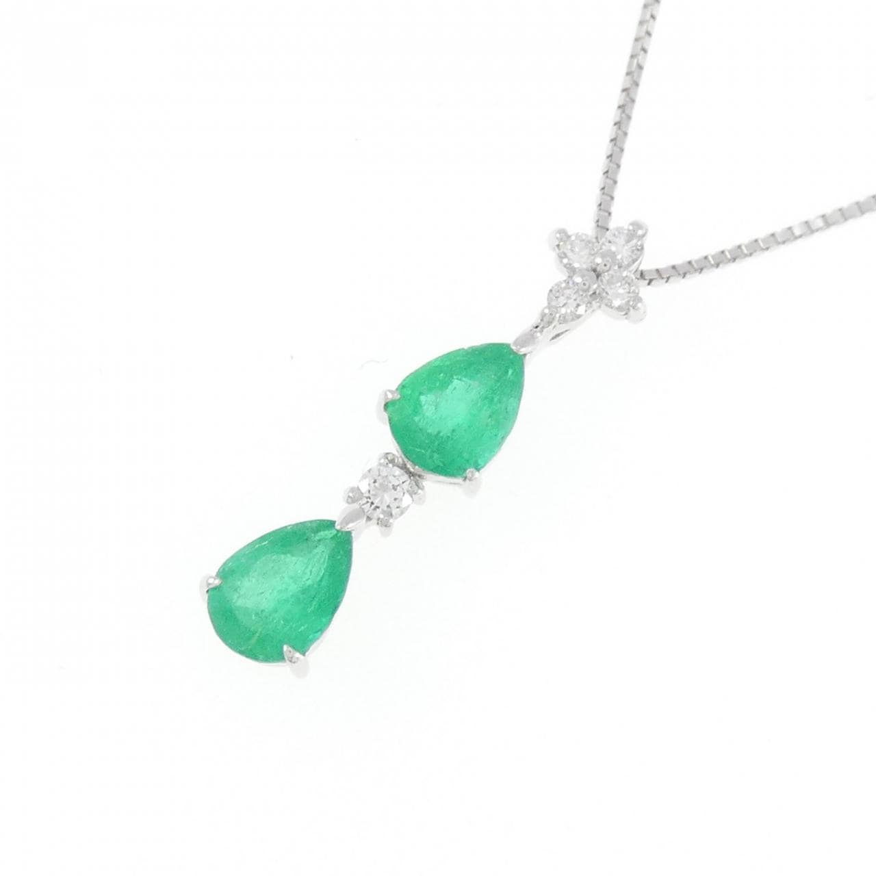 K18WG Emerald Necklace 0.94CT