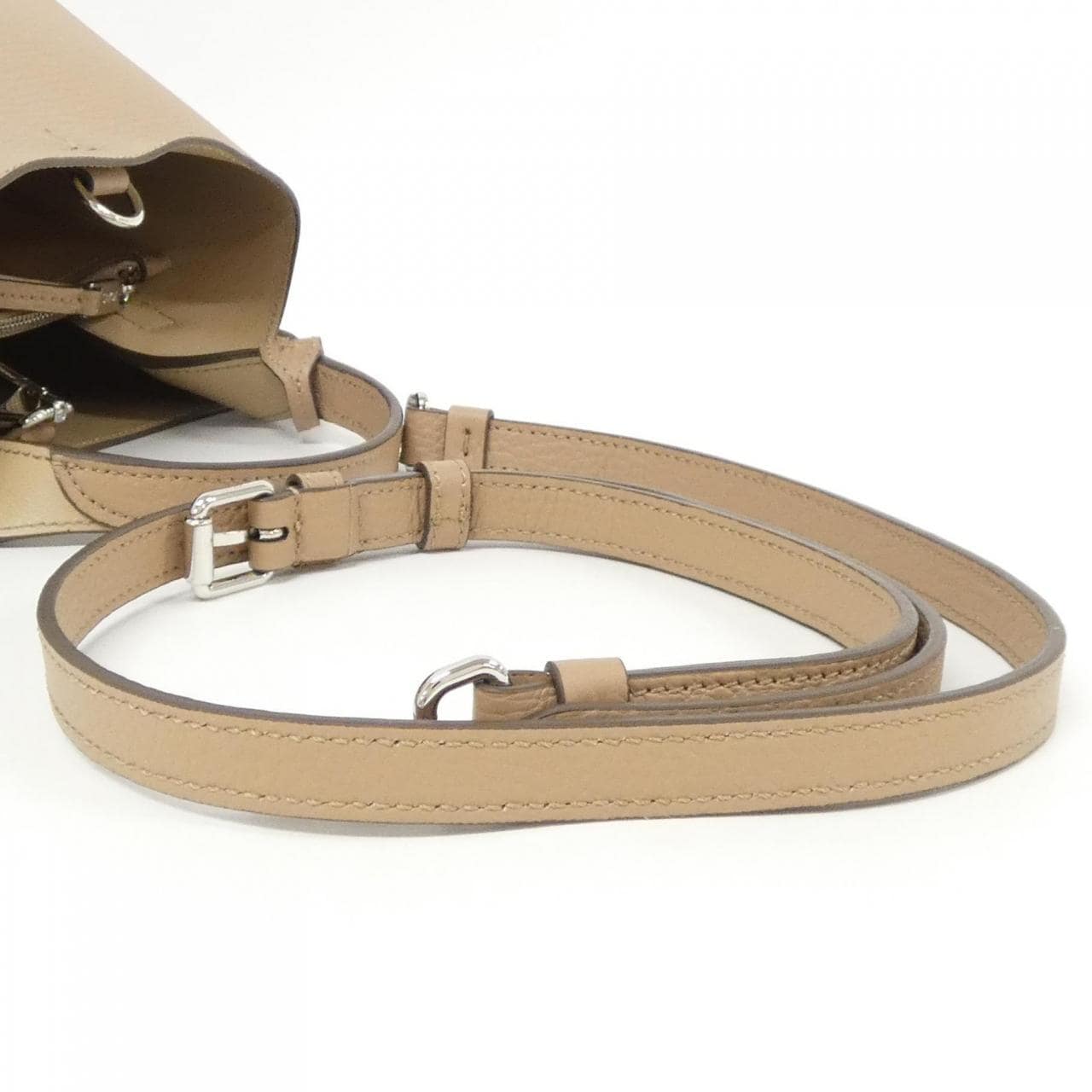 【新品】トッズ T TIMELESS XBWAPAEL000QRI4L62 バッグ