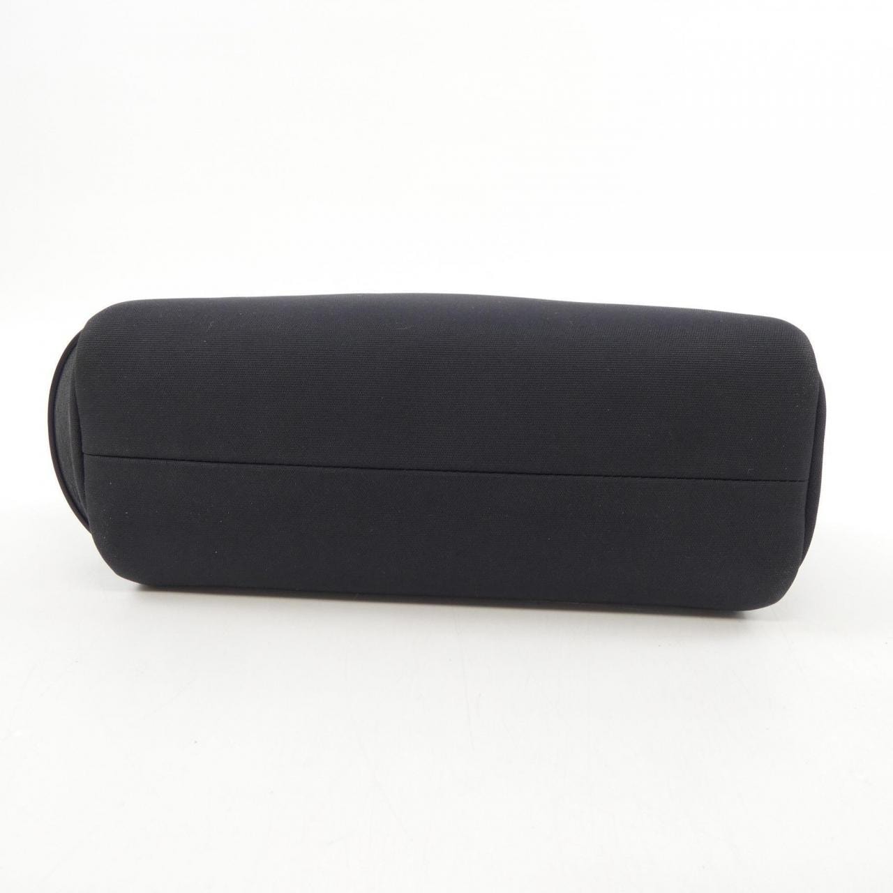 ザロウ THE ROW CLOVIS TOILETRY POUCH W1577M W257 POUCH