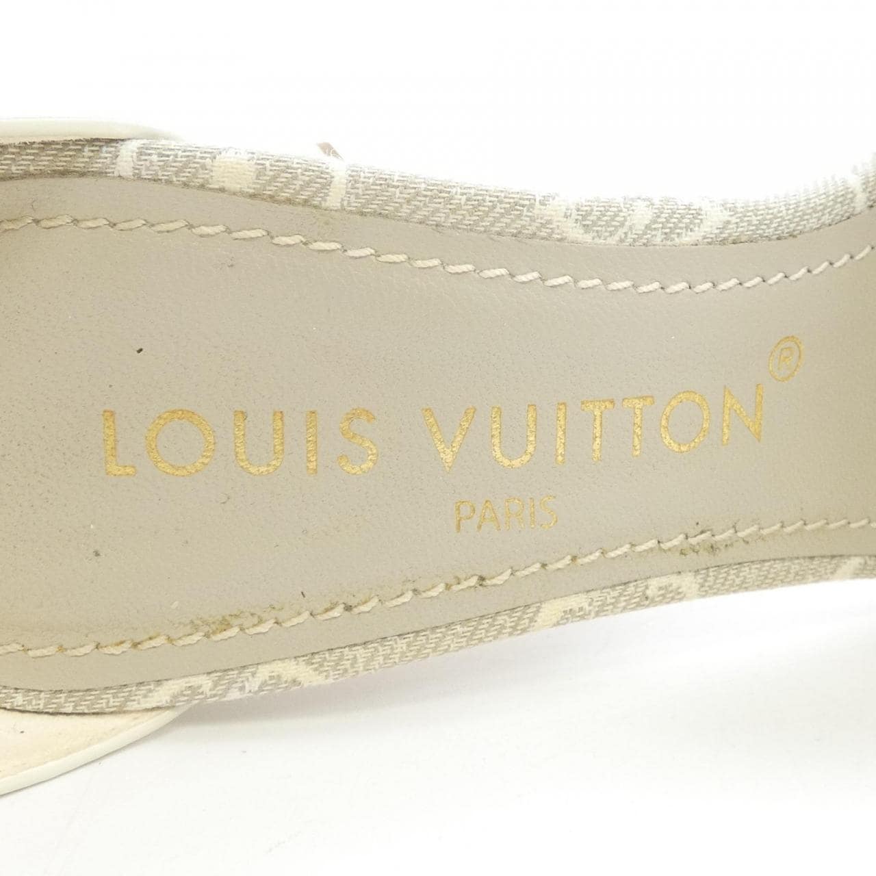 ルイヴィトン LOUIS VUITTON 日本限定、モノグラムデニム シルエットライン サンダル