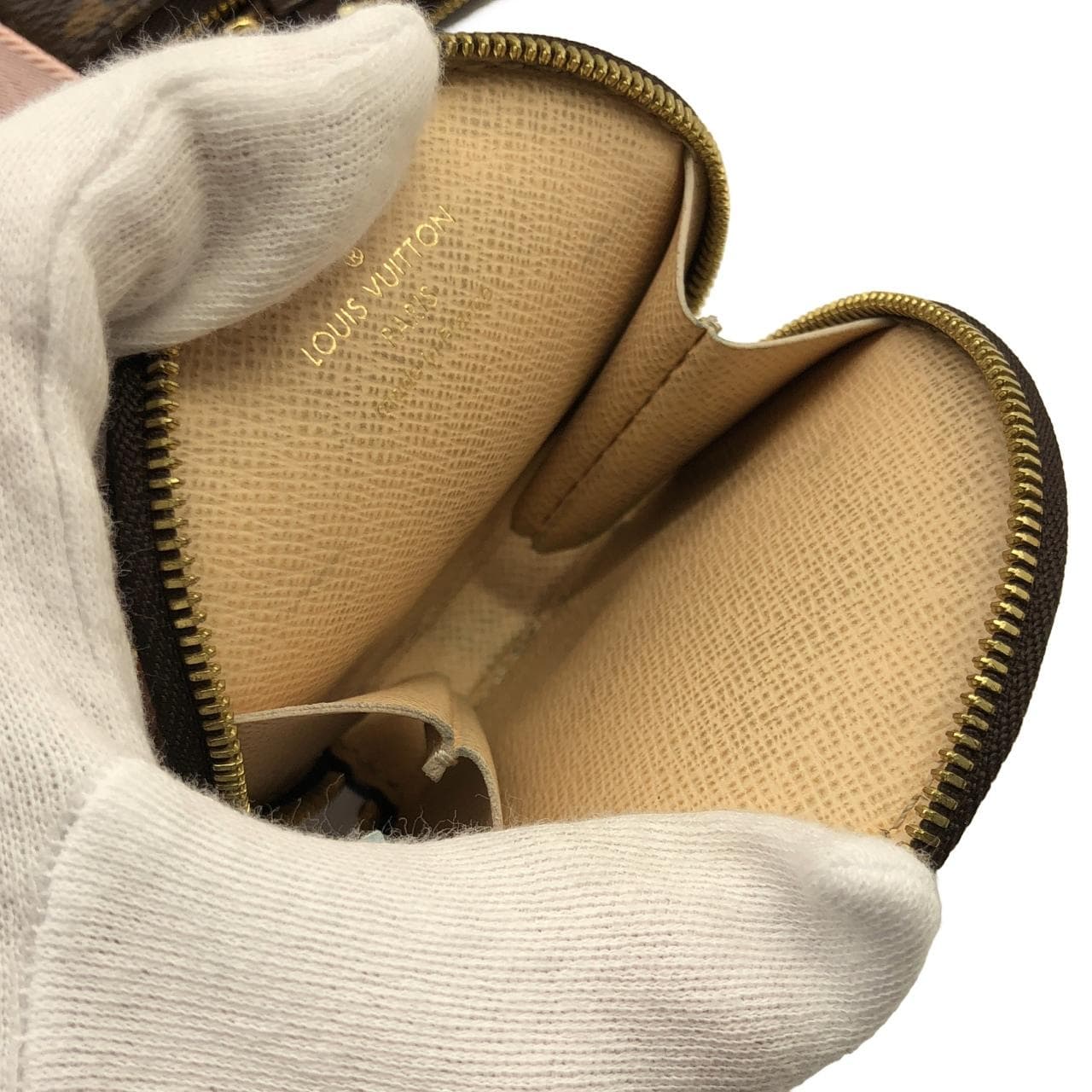 ルイヴィトン モノグラム ミュルティ ポシェット アクセソワール M44840 ショルダーバッグ