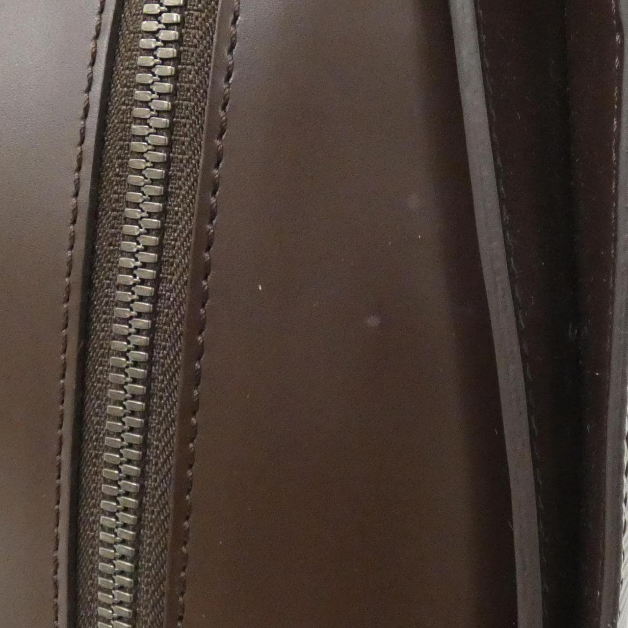 ルイヴィトン エピ ポンヌフ M5205D バッグ