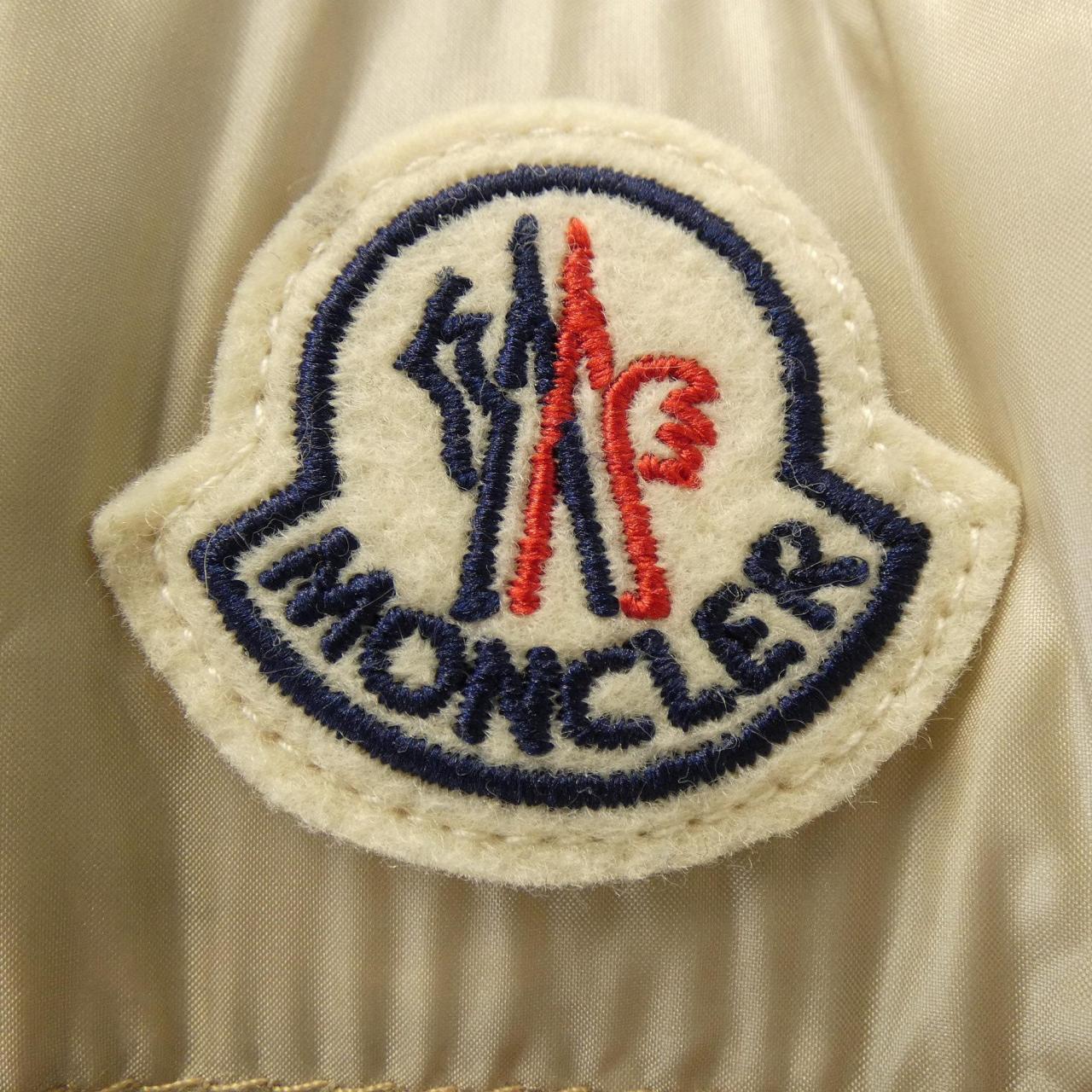 モンクレール MONCLER ダウンコート