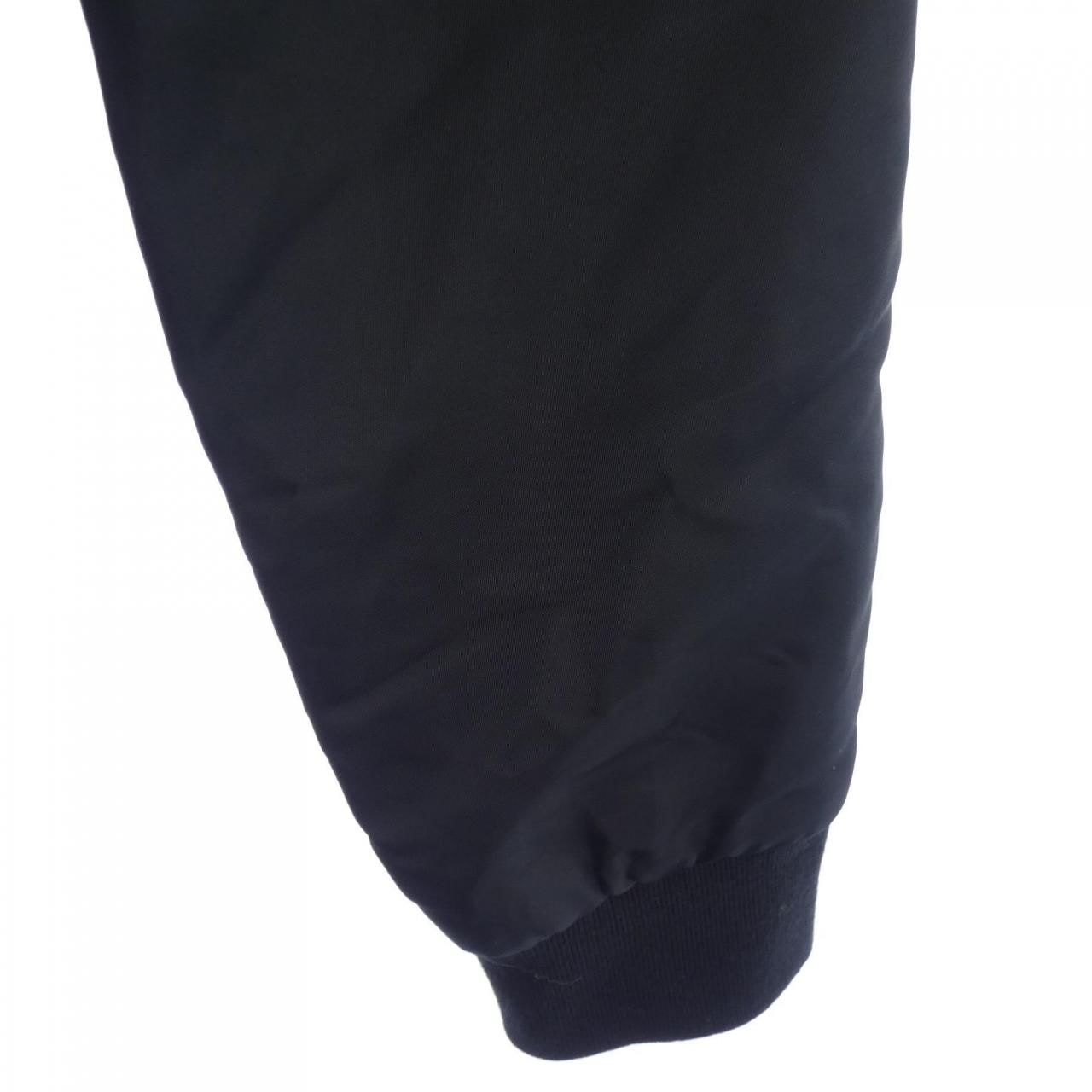 バレンシアガ BALENCIAGA 460590 TTD03 ブルゾン