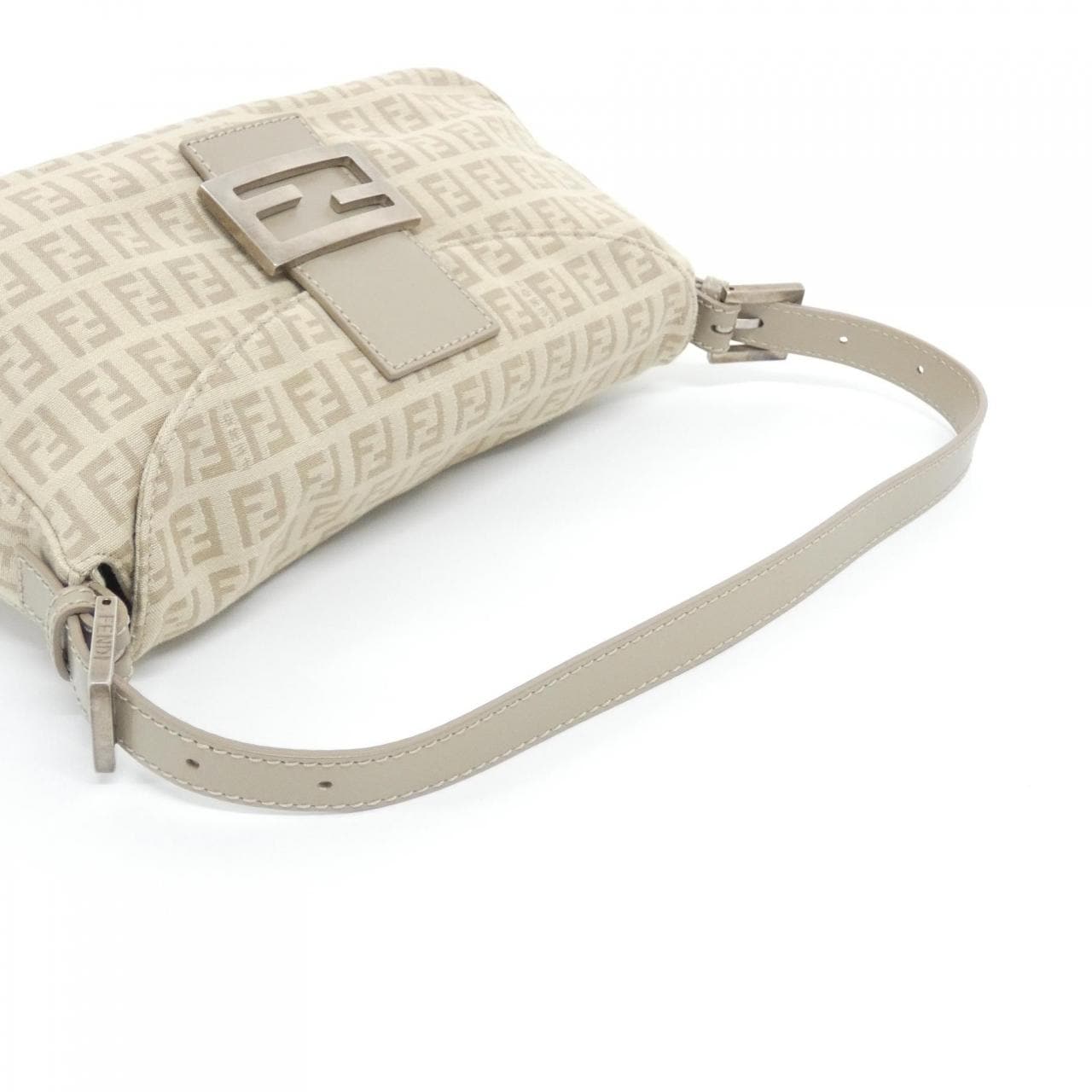 フェンディ 8BR003 KU7 ショルダーバッグ