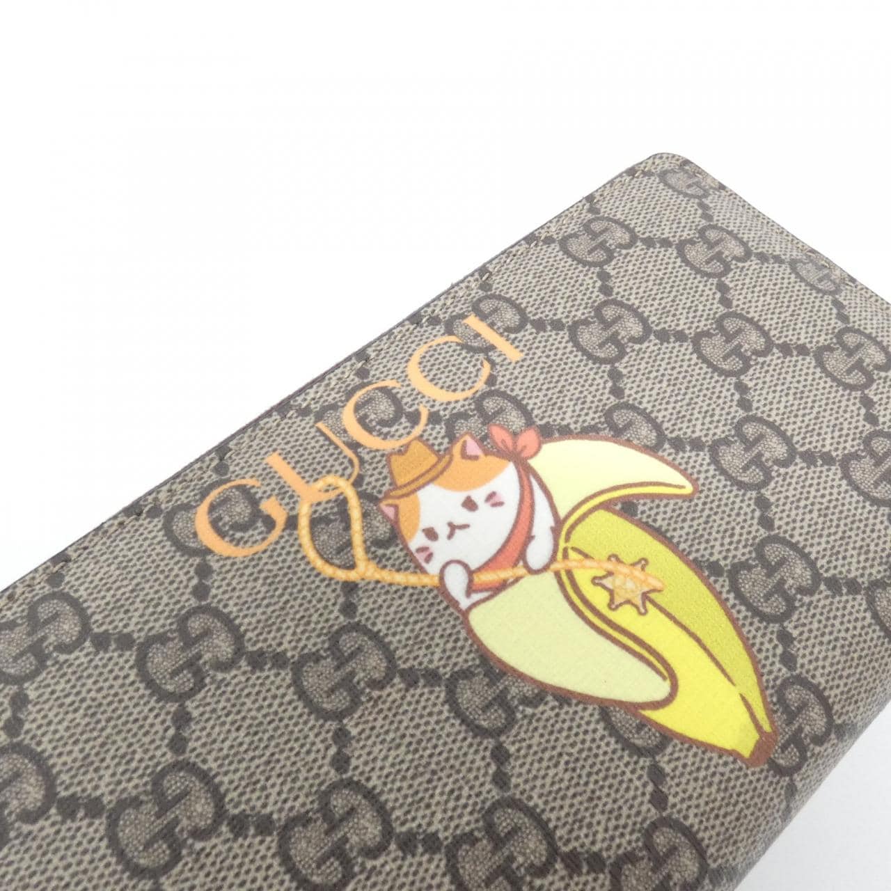 グッチ 701060 U2VAG 財布