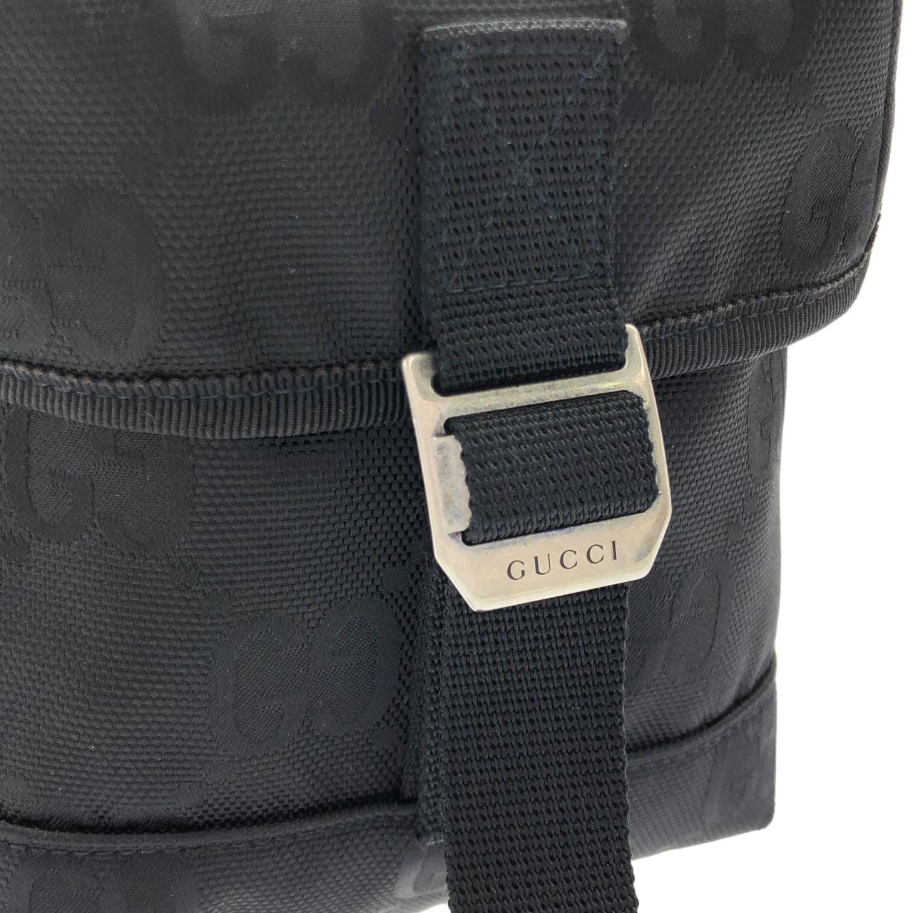 グッチ GUCCI OFF THE GRID 658631 H9HUN ショルダーバッグ