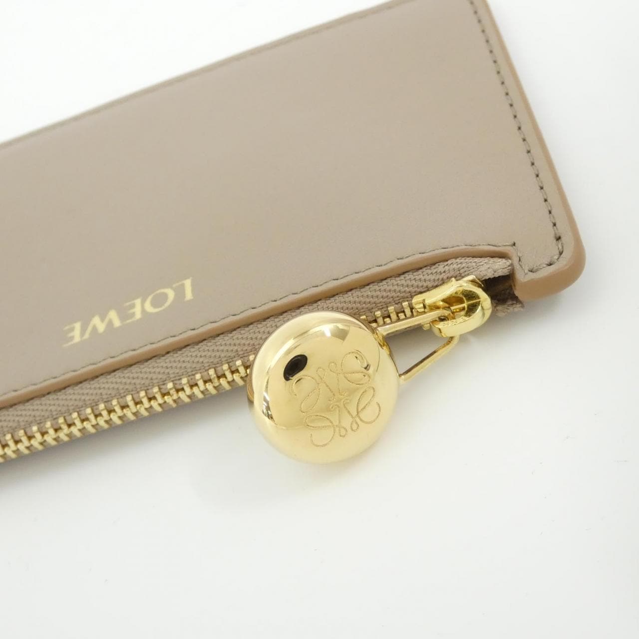 Loewe CANBZ40X01 INCASE