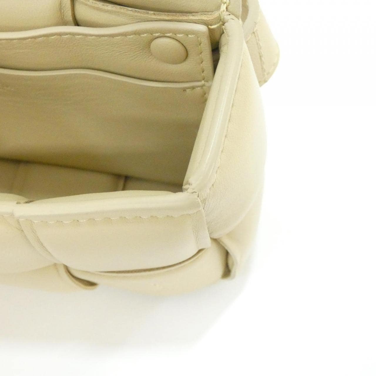 ボッテガヴェネタ 710075 VCQR1 ウエストバッグ