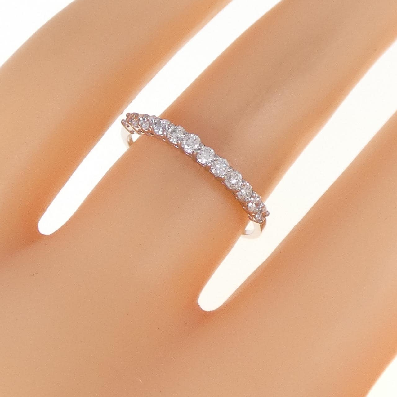 【新品】PT900 ダイヤモンド リング 0.30CT