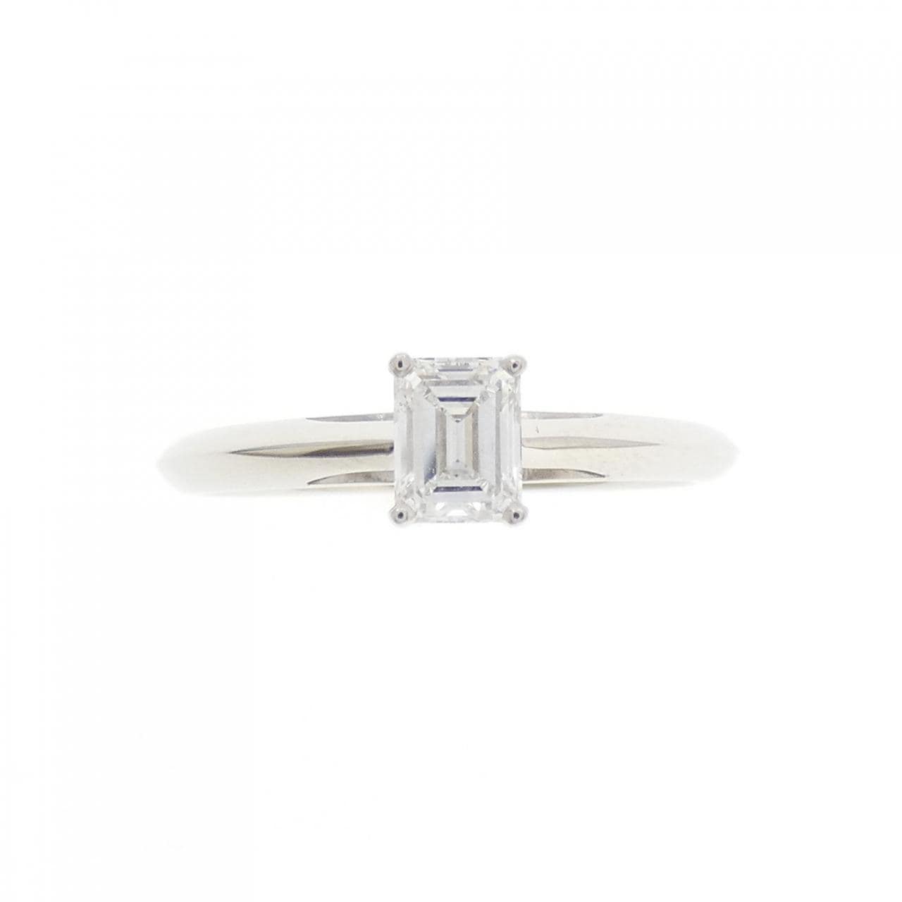ティファニー エメラルドカット リング 0.43CT D VVS1