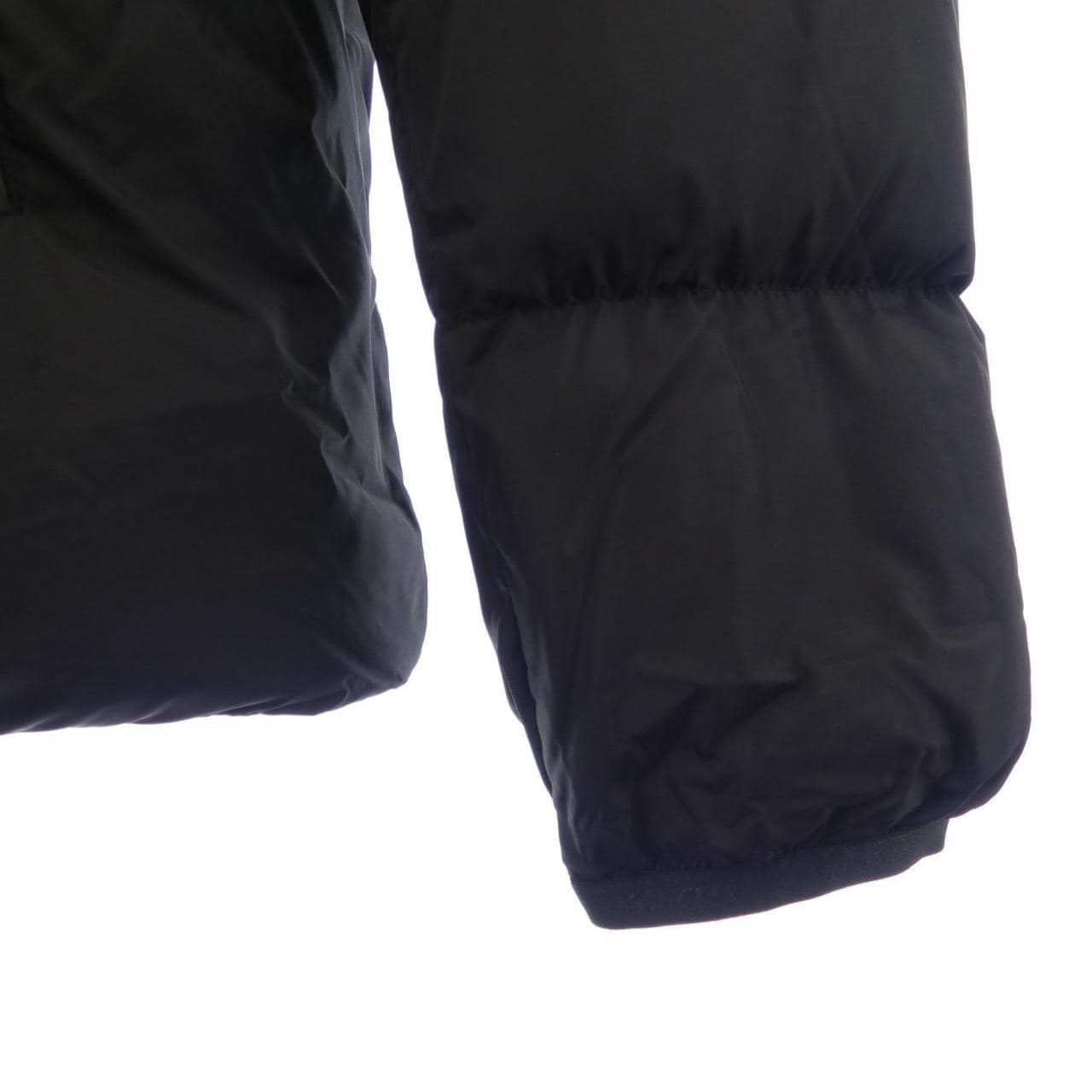モンクレール MONCLER MONTCLA ダウンジャケット