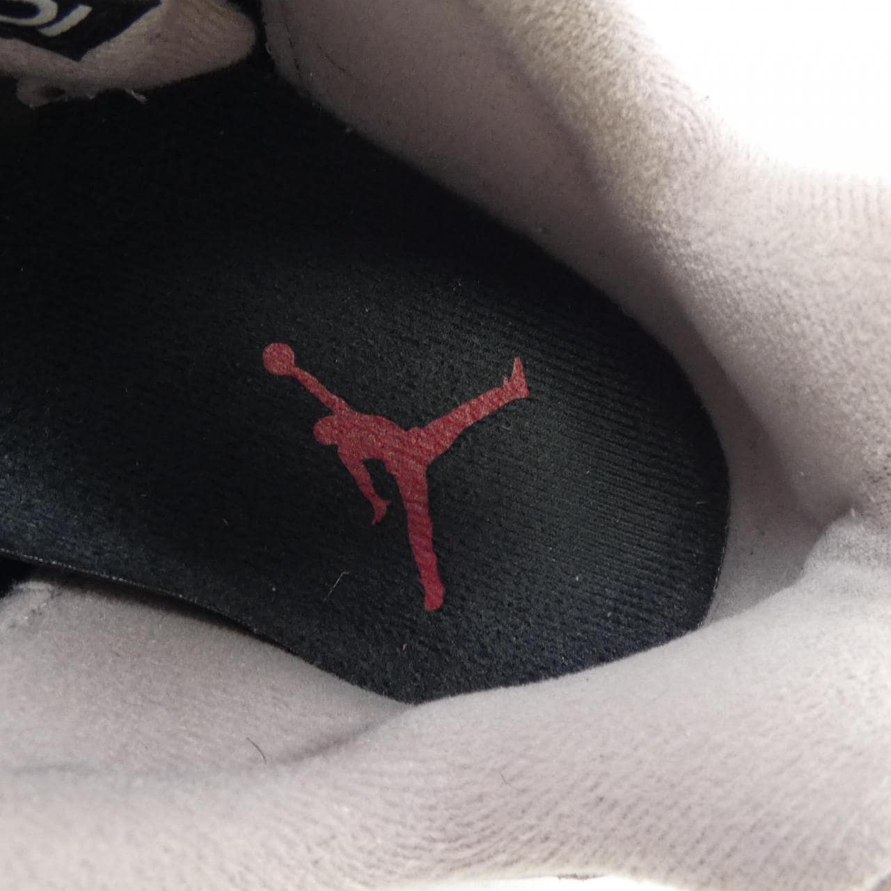 ナイキ ジョーダン NIKE JORDAN スニーカー