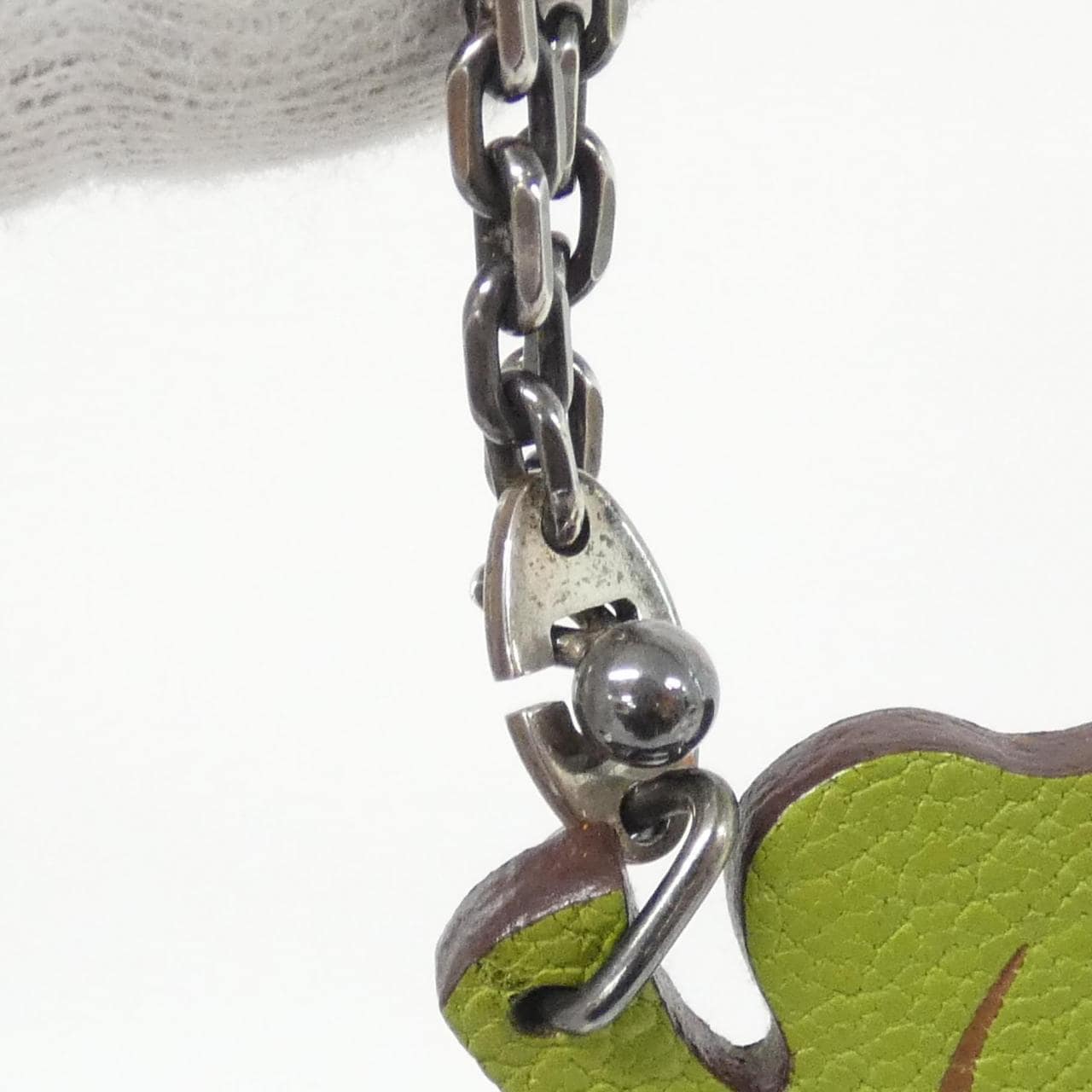 エルメス ラッキー4 047708CS キーホルダー