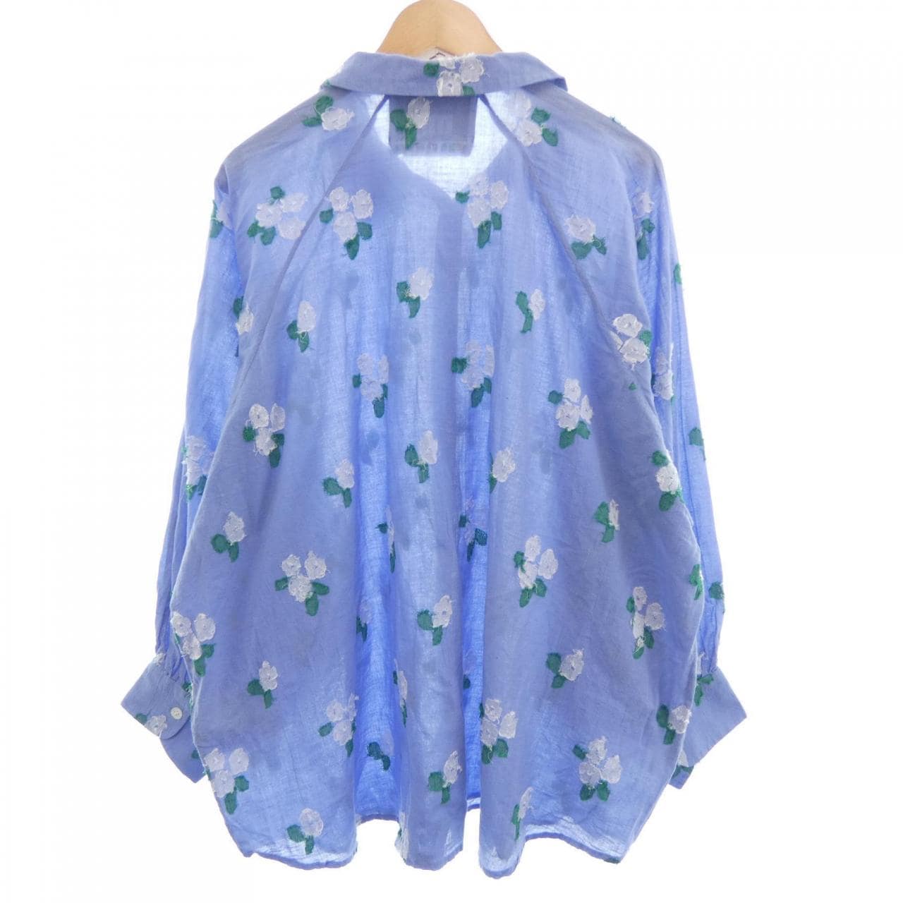 ミー mii シャツ