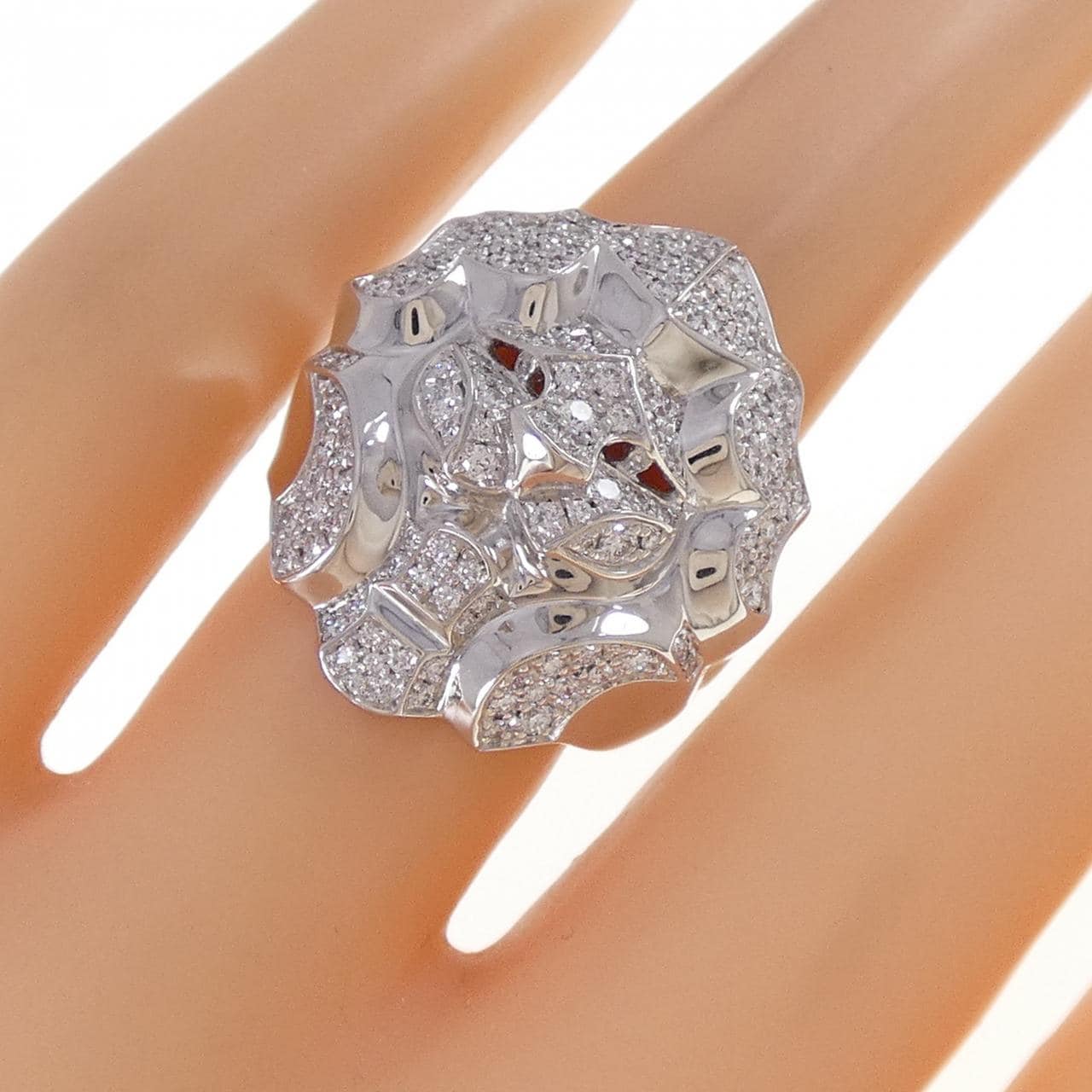 シャネル スー ル シーニュ デュ リオン リング