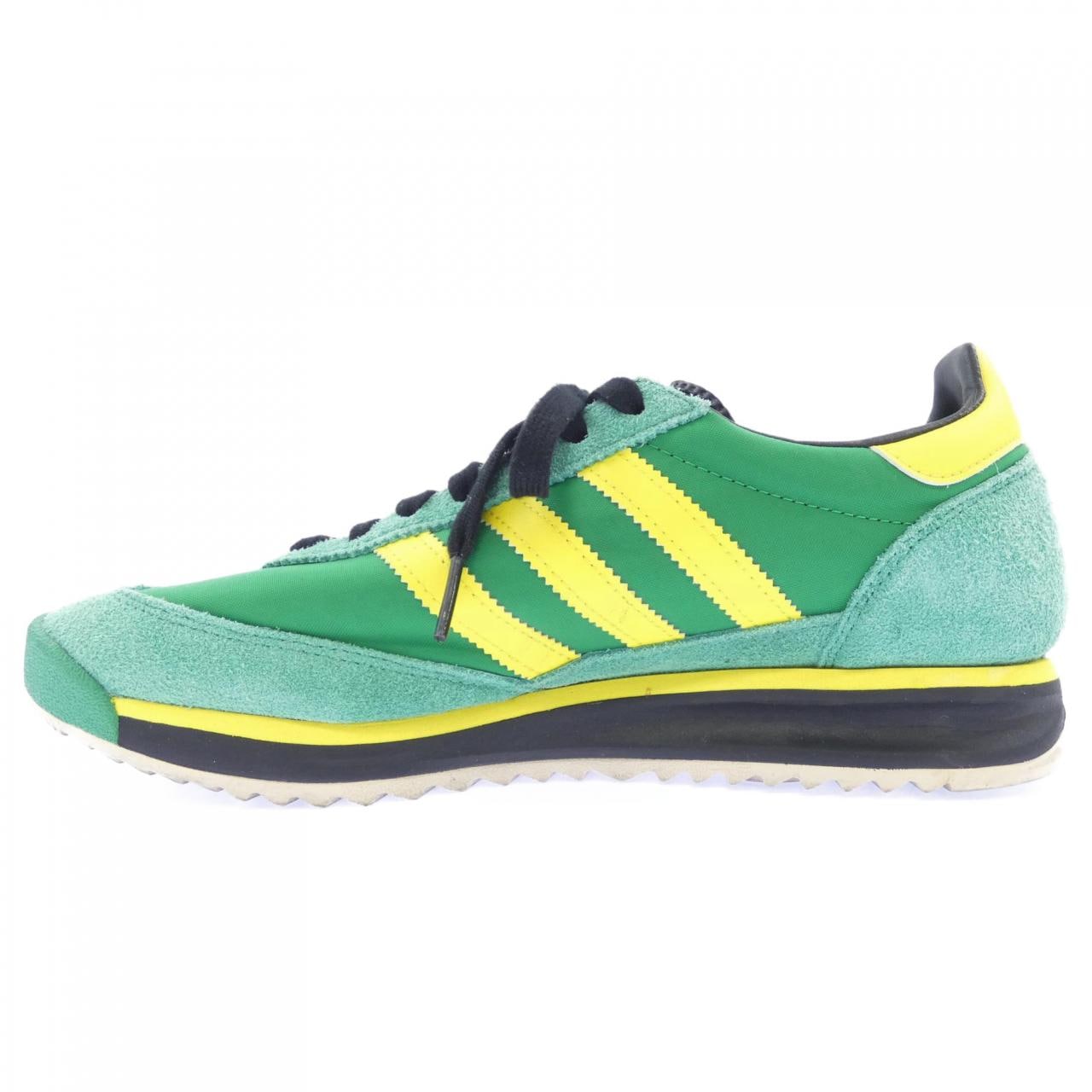 アディダス ADIDAS IG2133 スニーカー