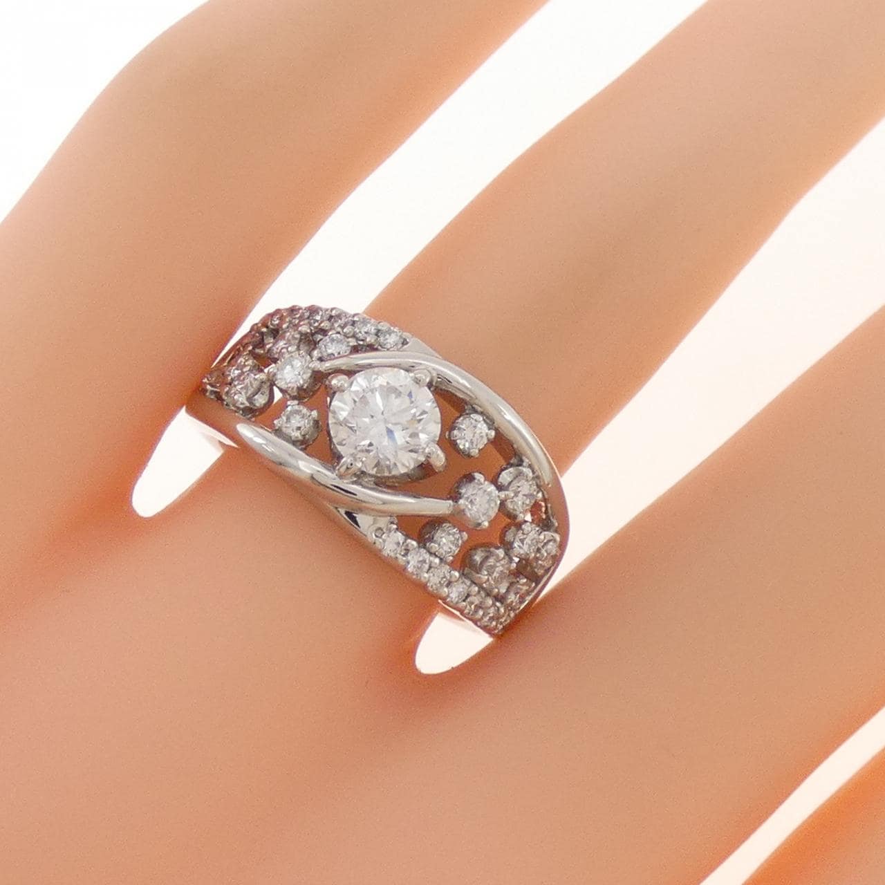 PT900 ダイヤモンド リング 0.597CT F SI2 VG