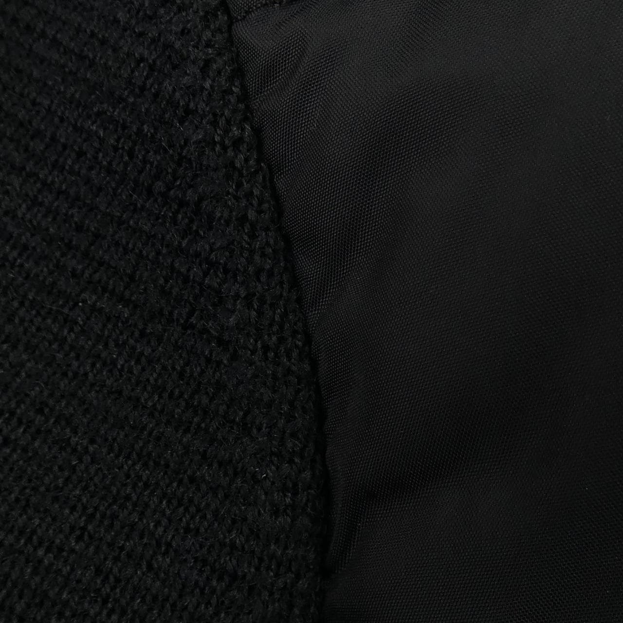 モンクレール MONCLER ダウンジャケット
