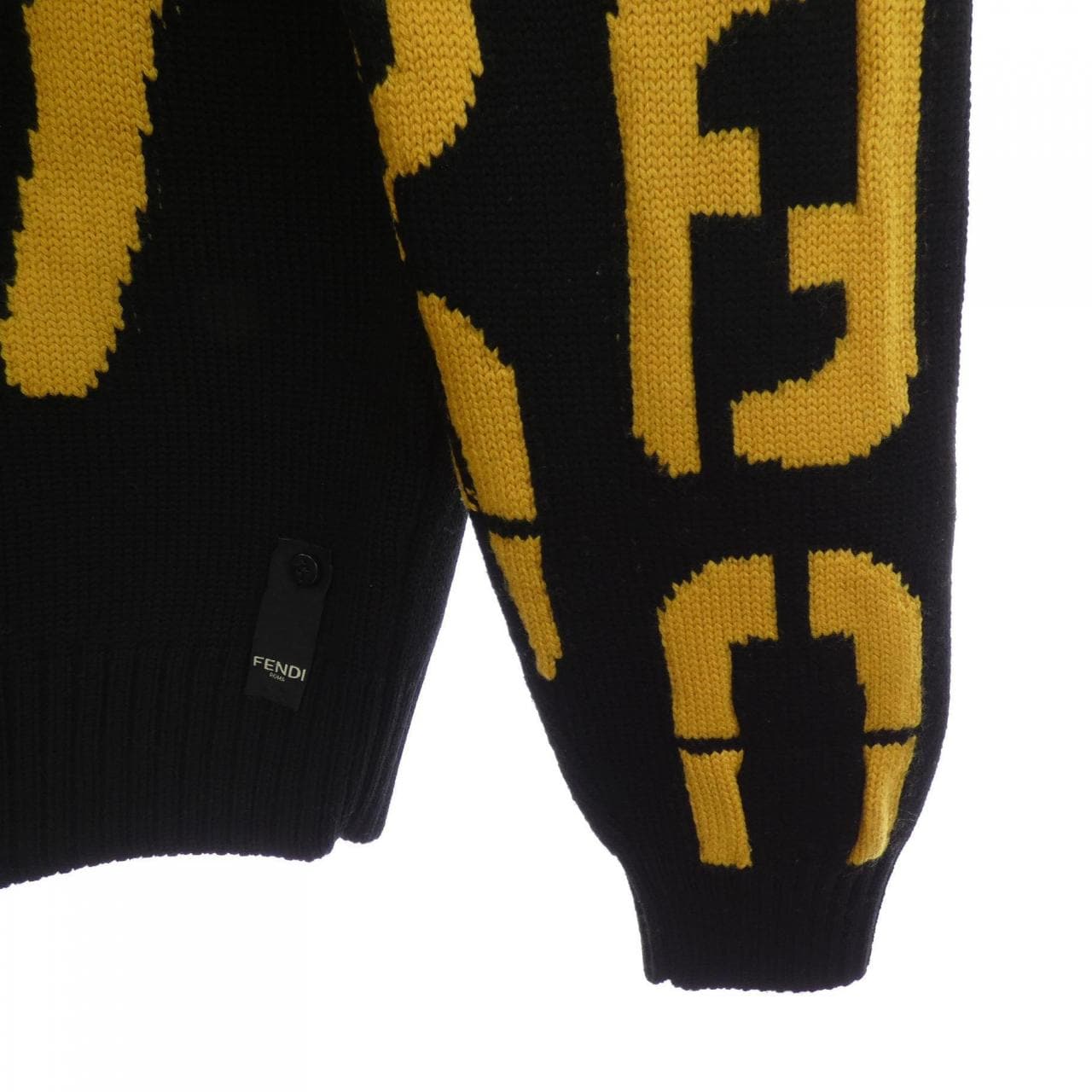 フェンディ FENDI FZY111 ADU6 ニット