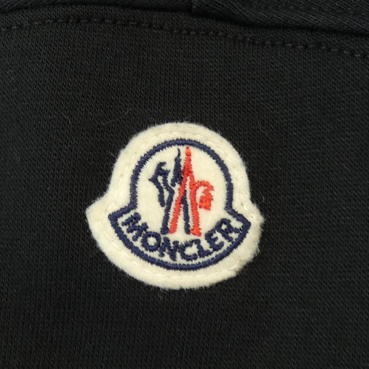 モンクレール MONCLER 10938G70710 パーカー