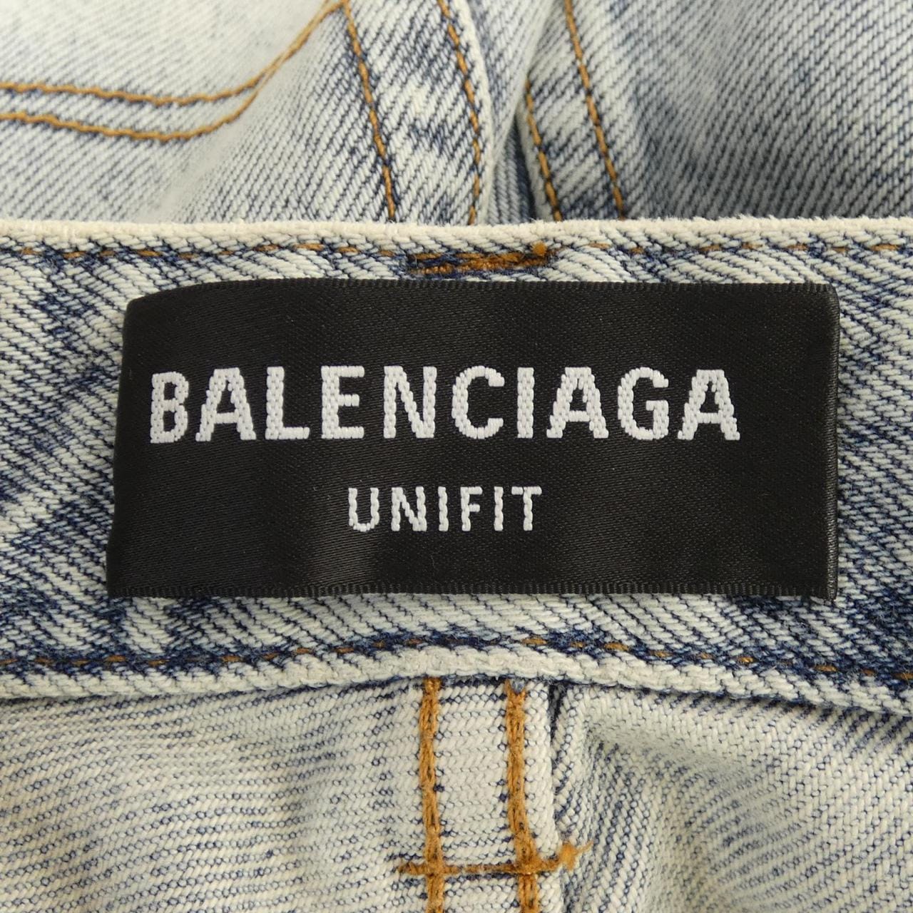 バレンシアガ BALENCIAGA ダメージ加工 704282 TDW14 UNISEX ジーンズ