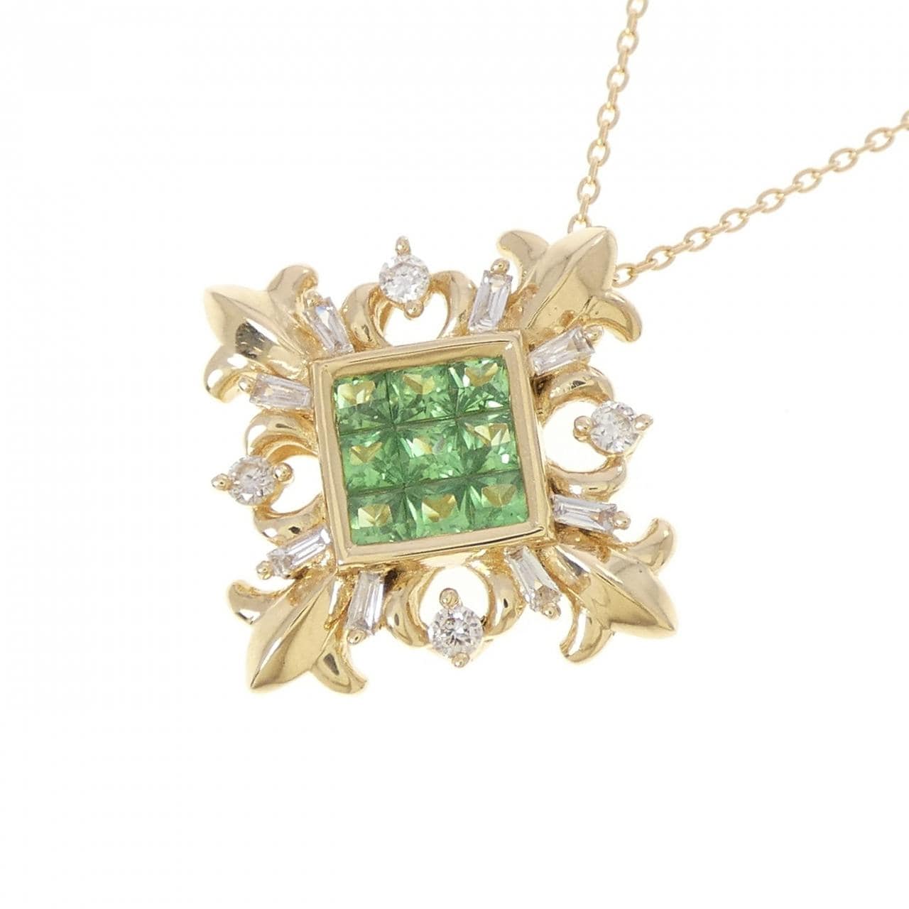 K18YG グリーンガーネット ネックレス 0.63CT