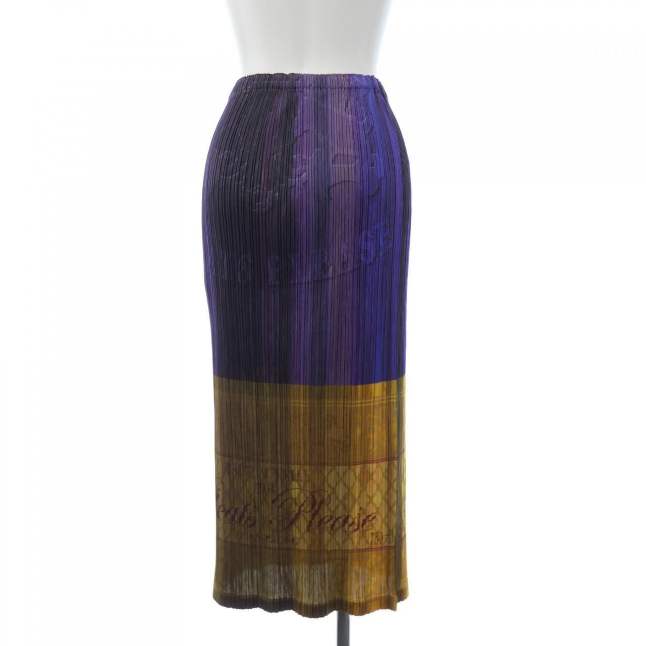 百褶PLEATS PLEASE裙子