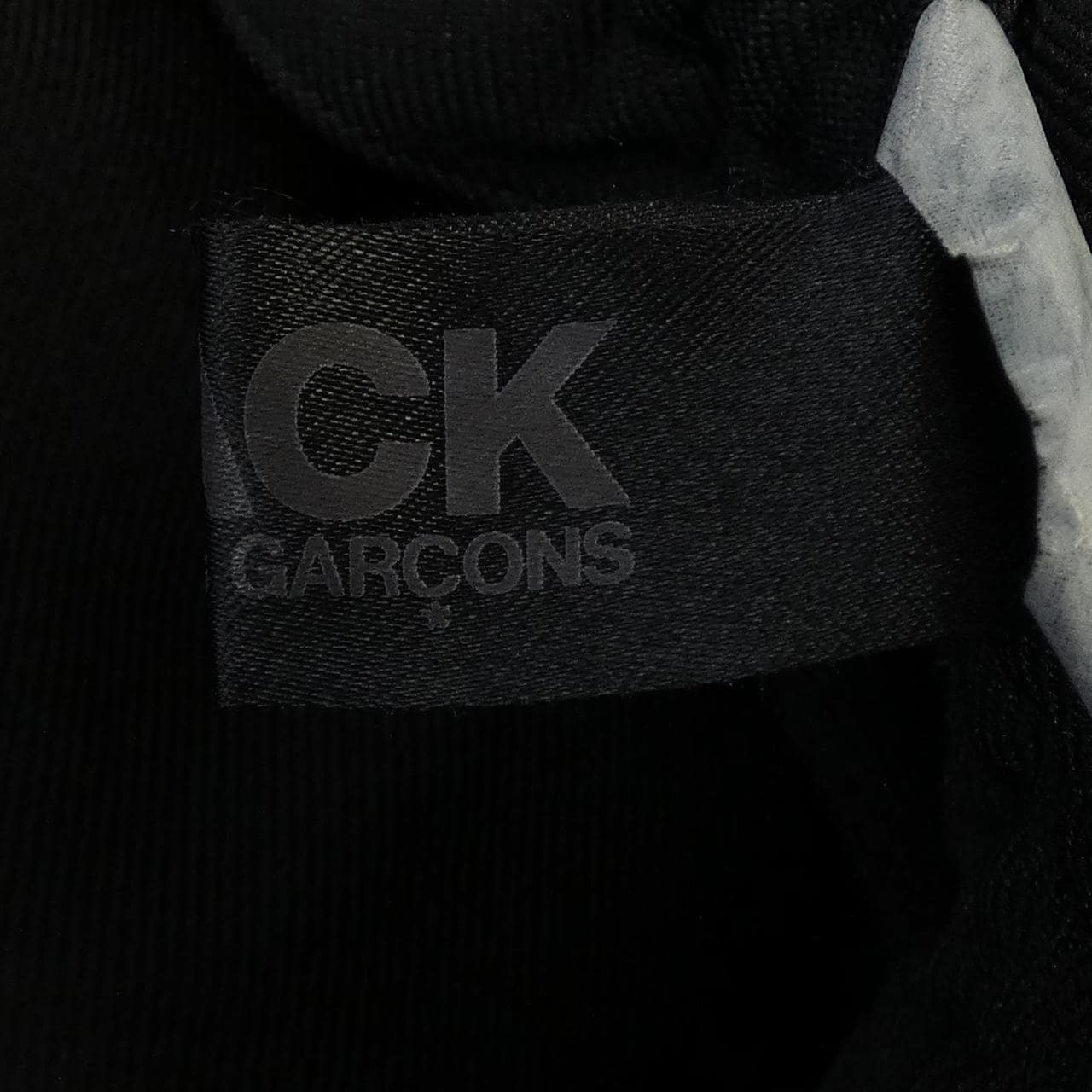 ブラックコムデギャルソン BLACK COMME des GARCONS 10-P012 パンツ