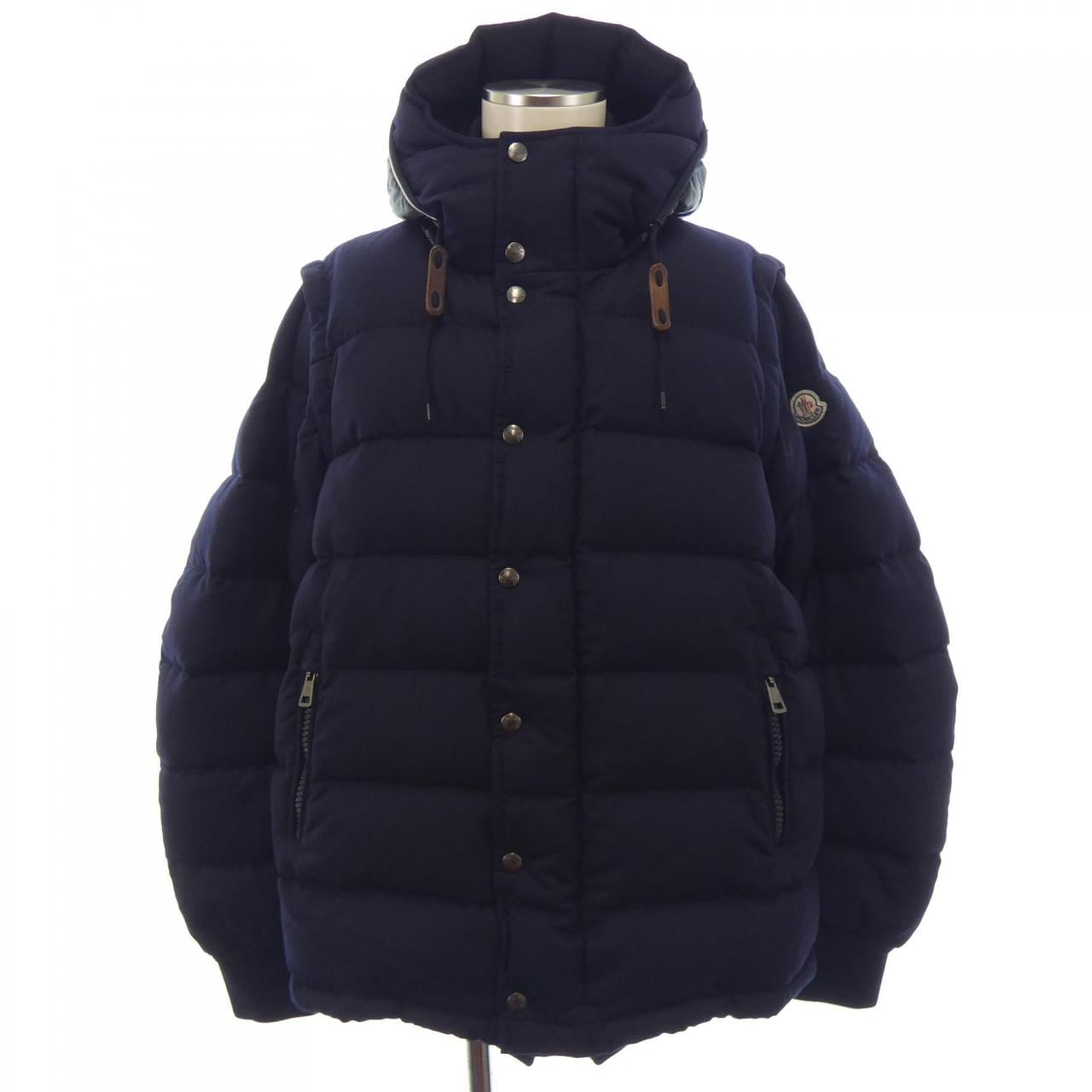 モンクレール MONCLER ダウンジャケット