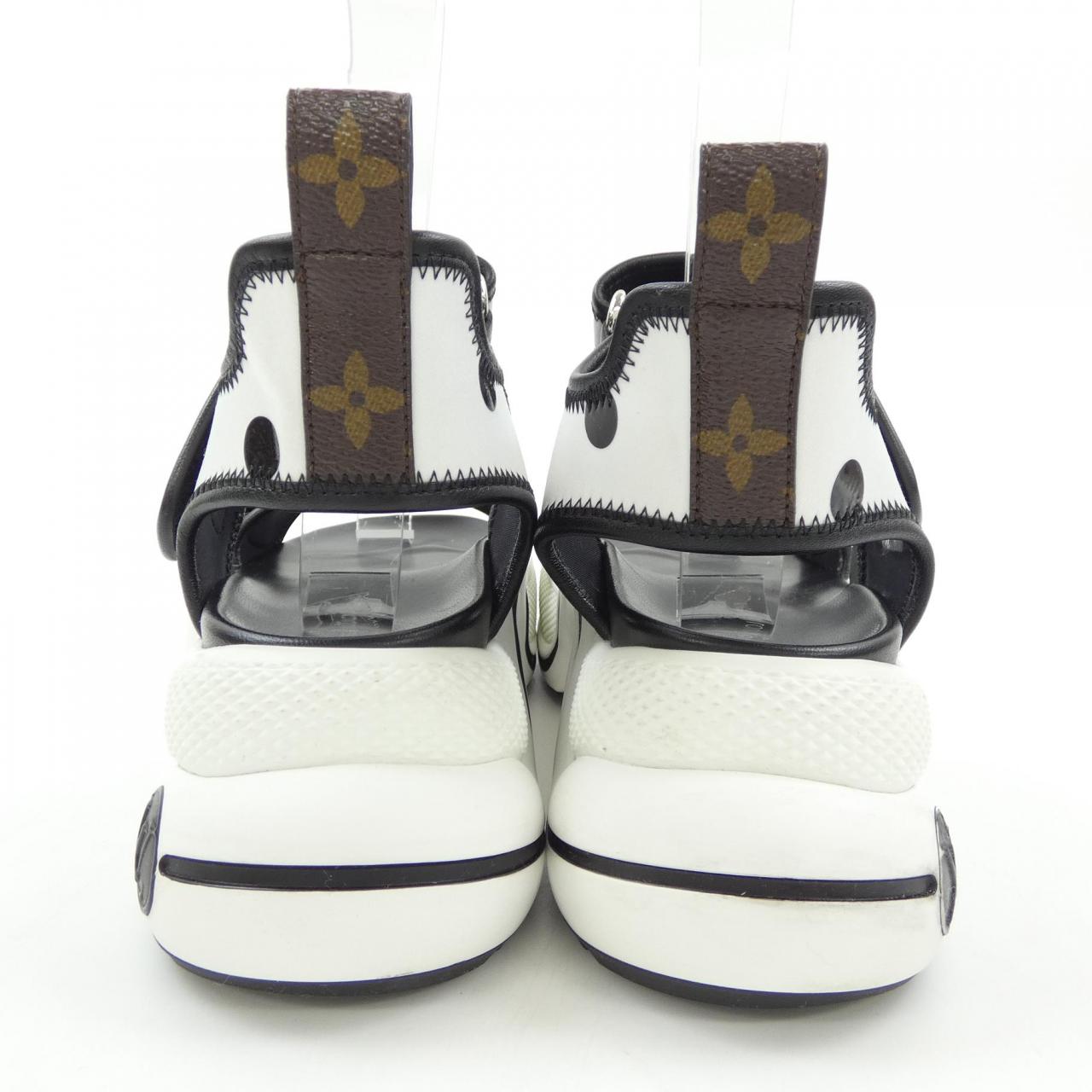 ルイヴィトン LOUIS VUITTON サンダル