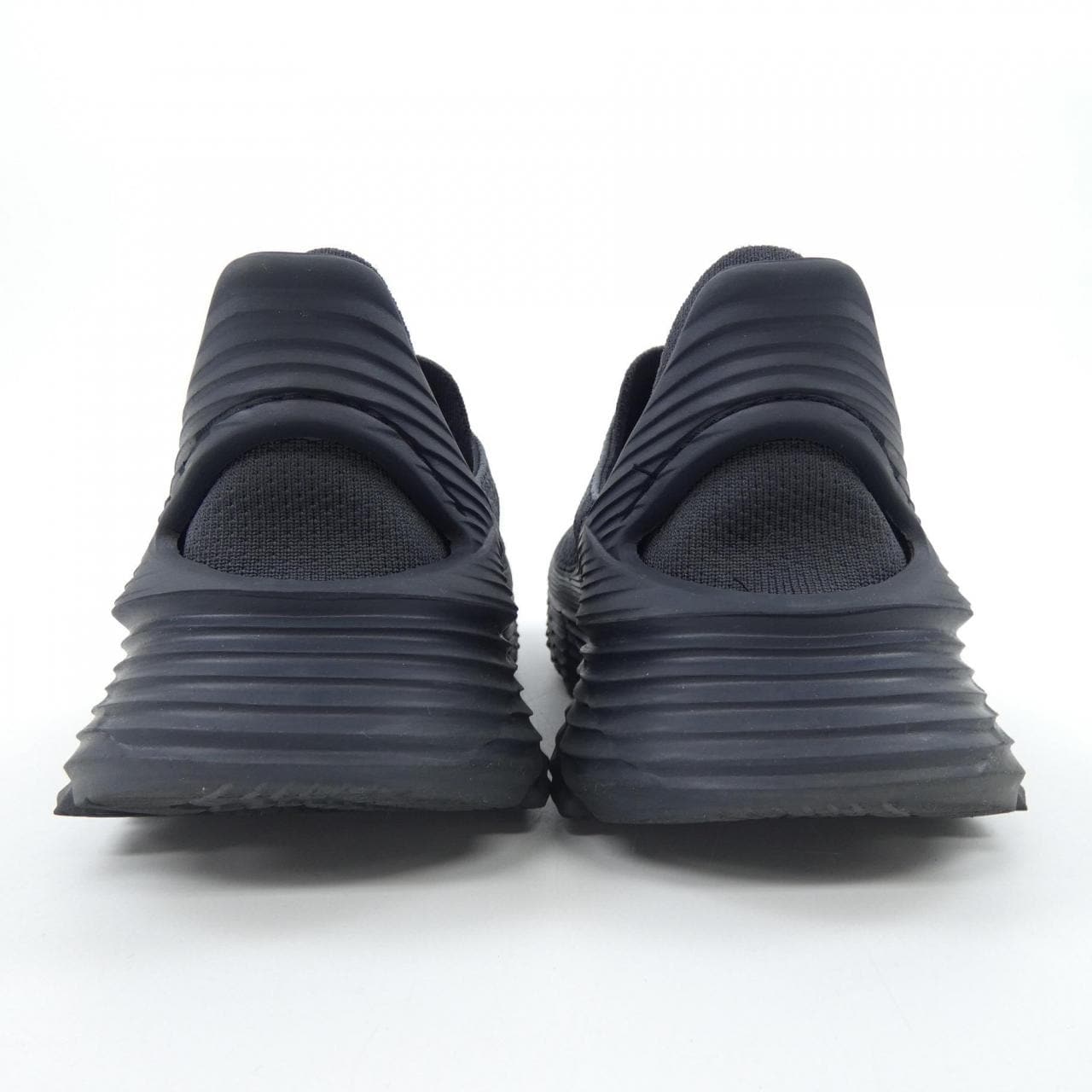 ホカオネオネ HOKA ONE ONE U RESTORE TC スニーカー