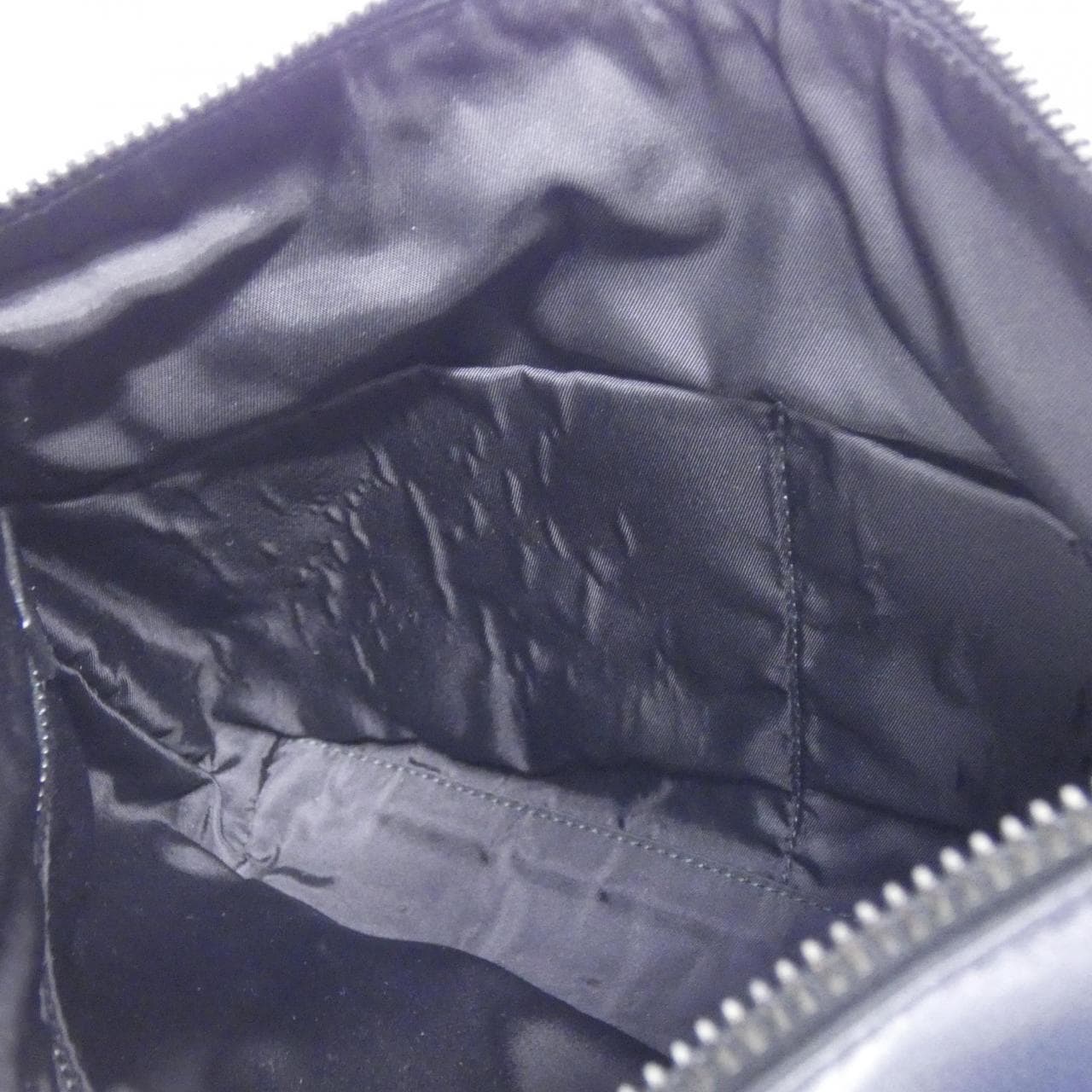 プラダ 2VH078 ショルダーバッグ