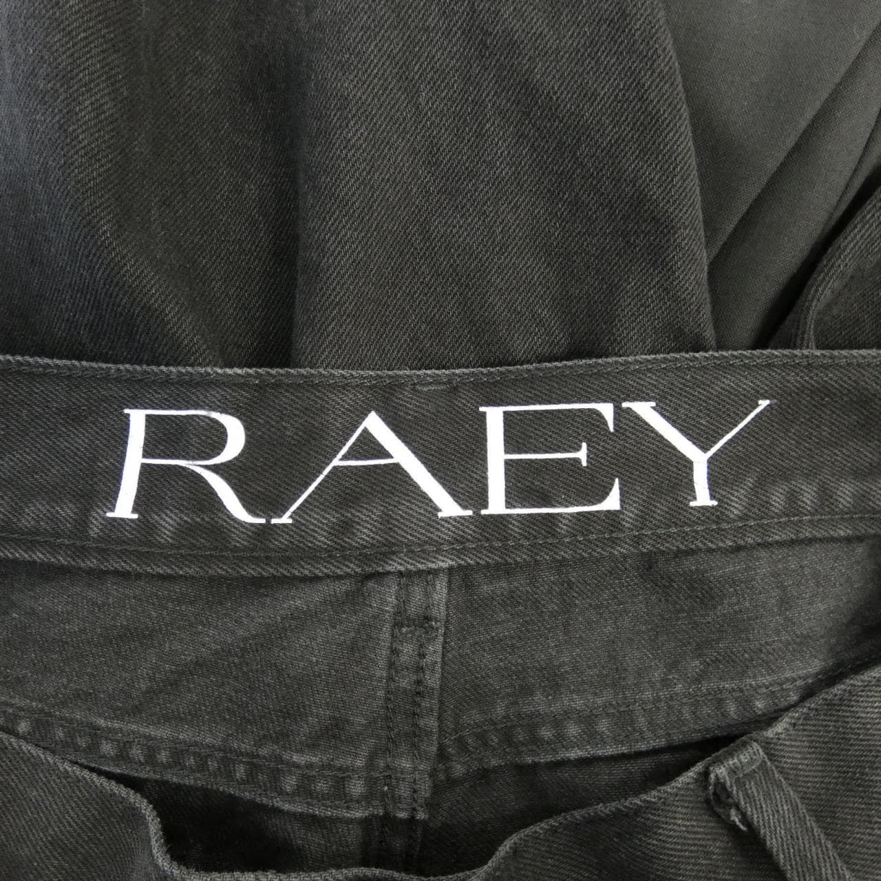 RAEY ジーンズ