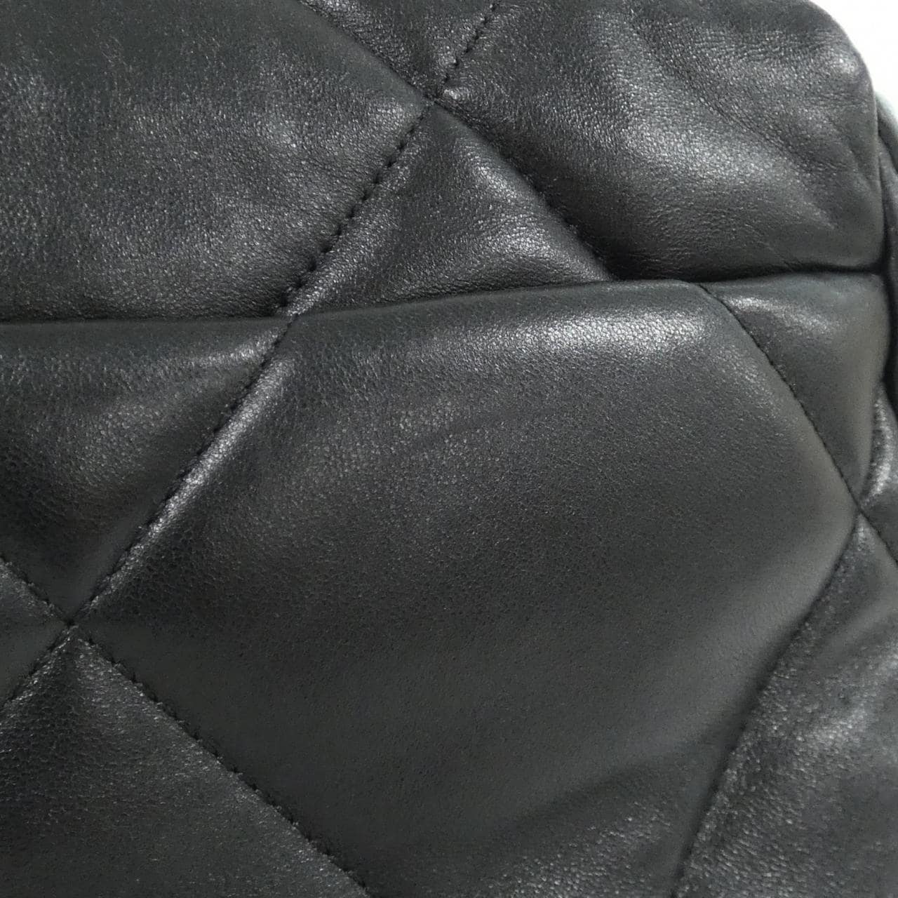 シャネル シャネル19 ライン AS1160 ショルダーバッグ